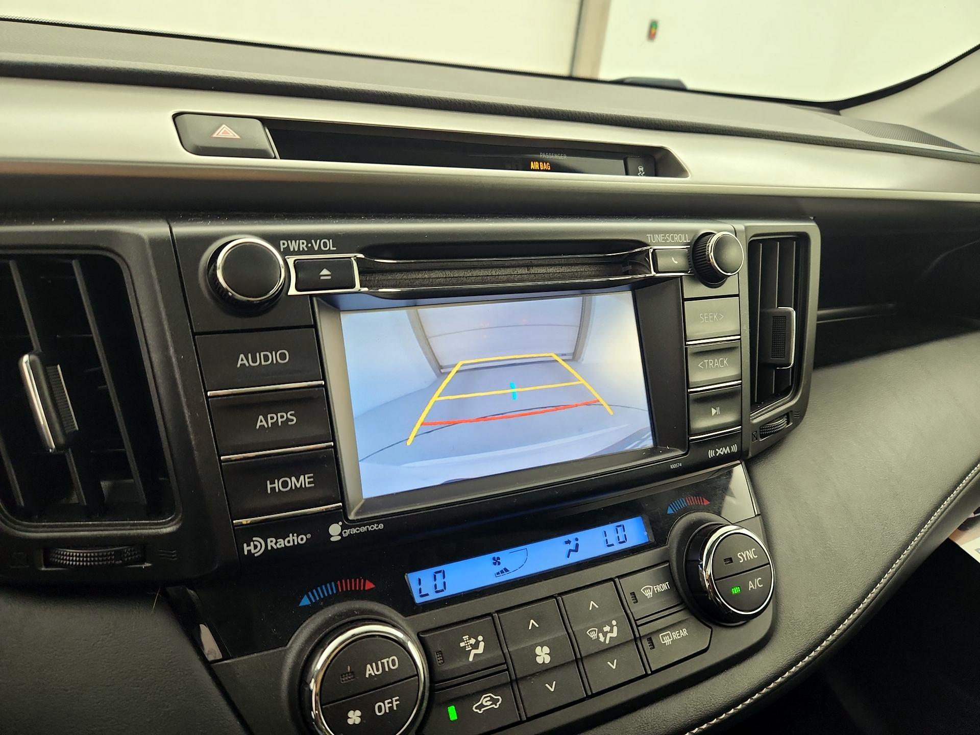 Thumbnail: 2016 Toyota RAV4 - 14