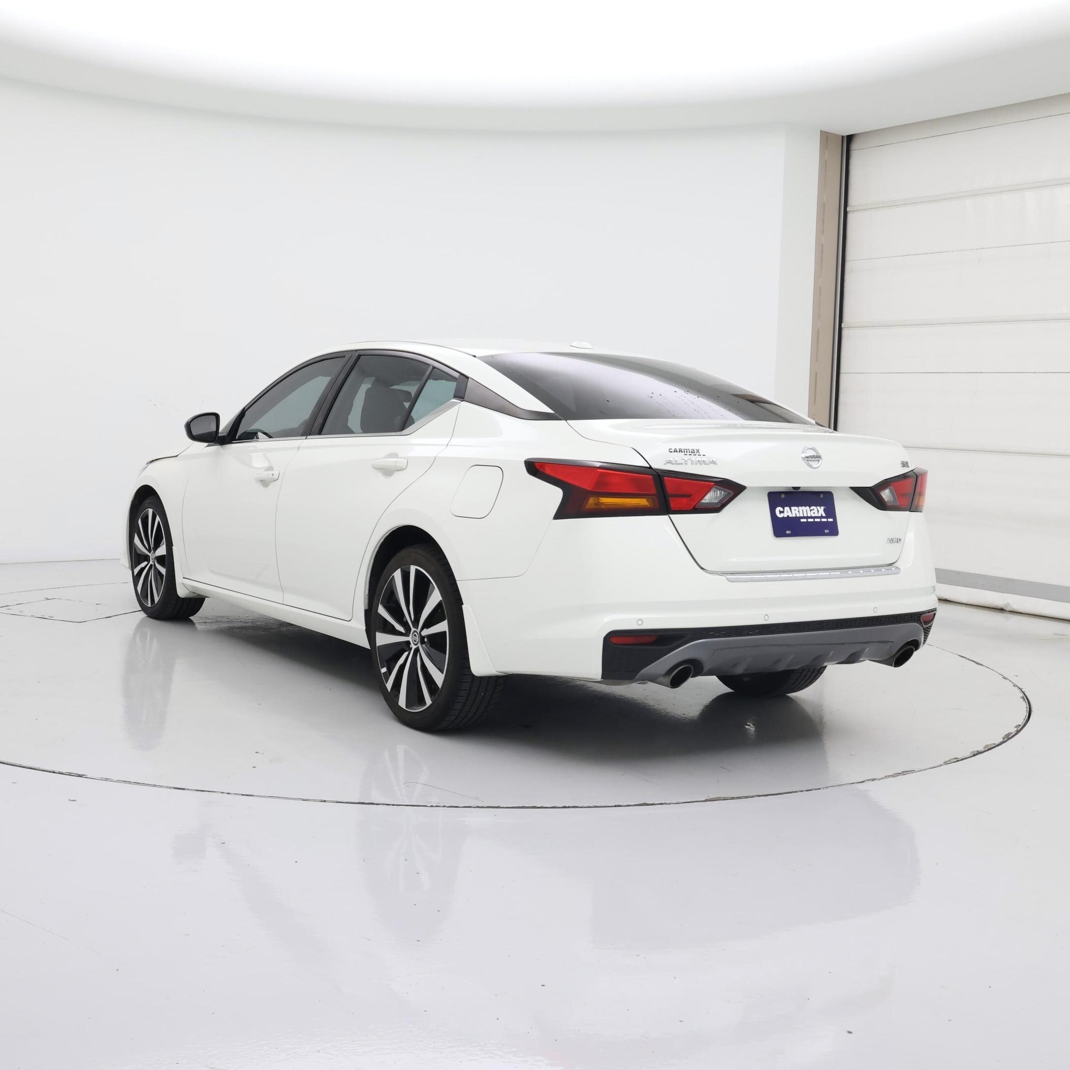 Thumbnail: 2022 Nissan Altima - 2