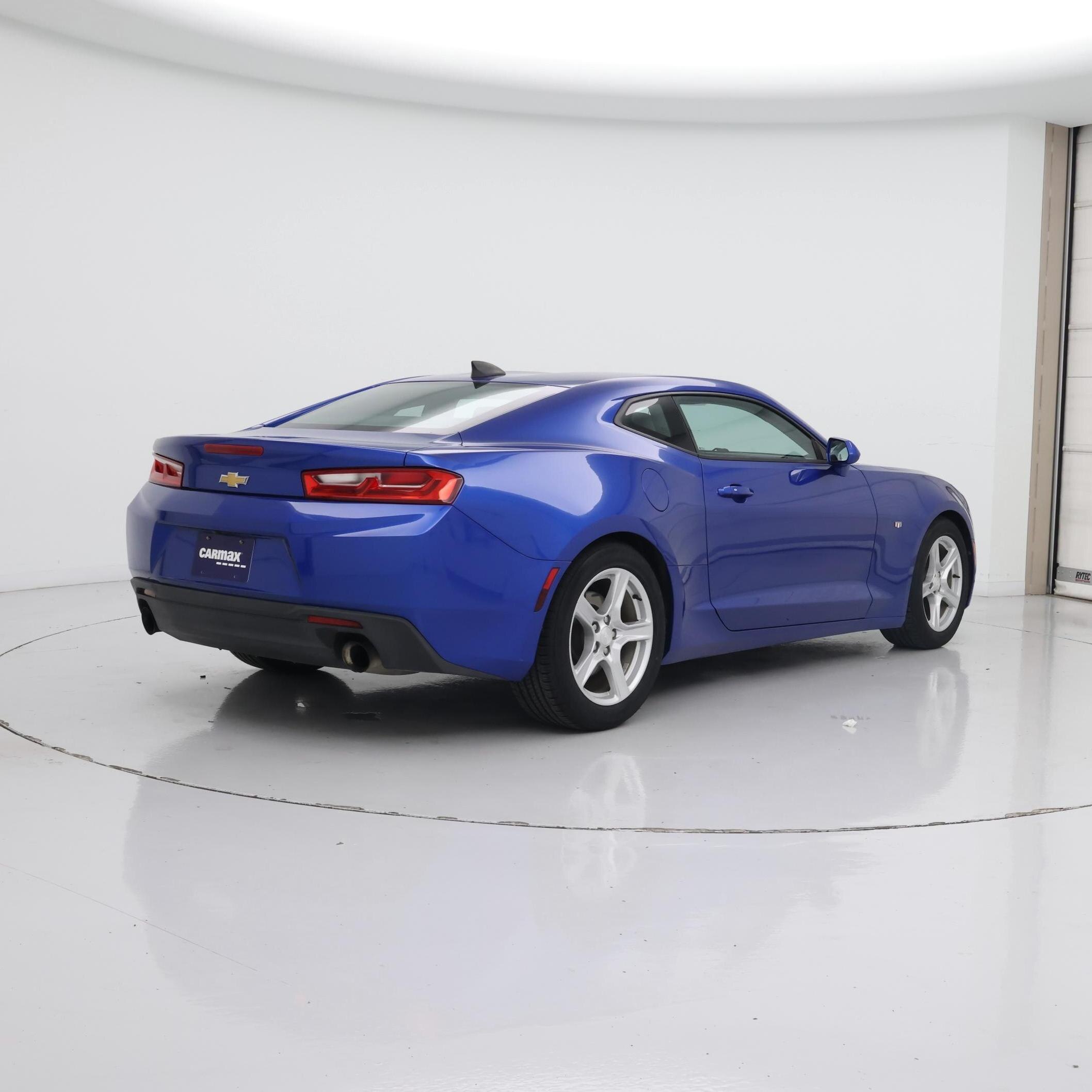 Thumbnail: 2017 Chevrolet Camaro - 8
