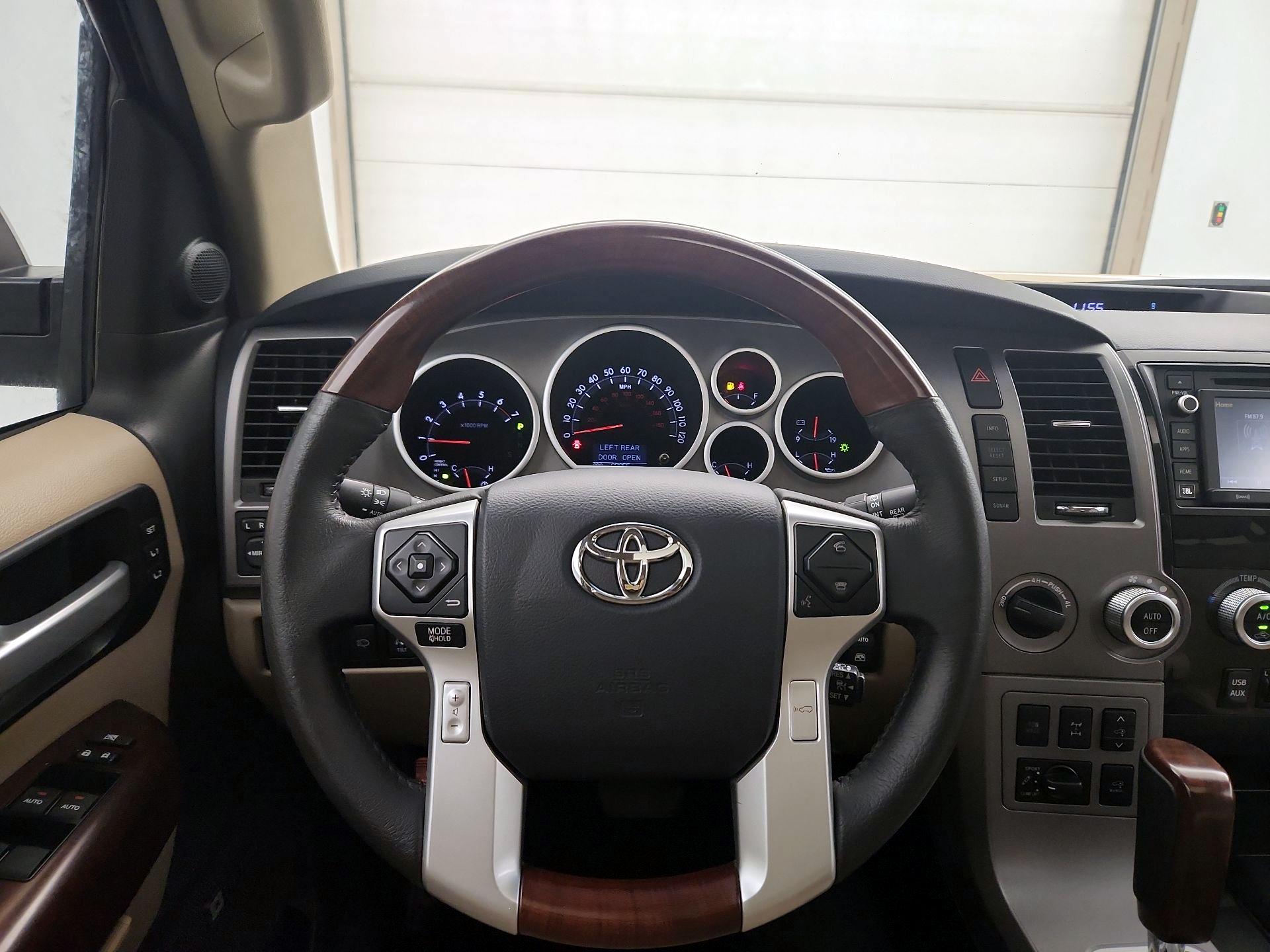 Thumbnail: 2017 Toyota Sequoia - 10