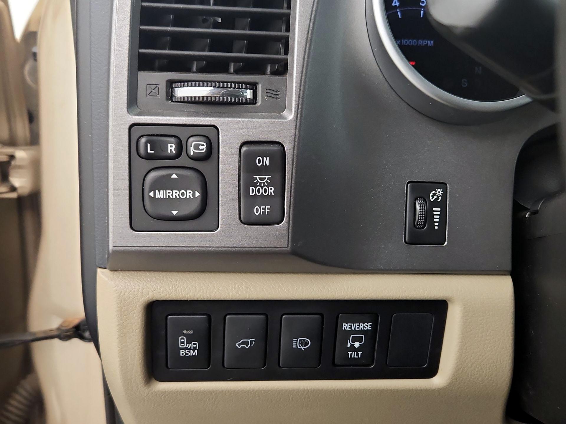 Thumbnail: 2017 Toyota Sequoia - 13