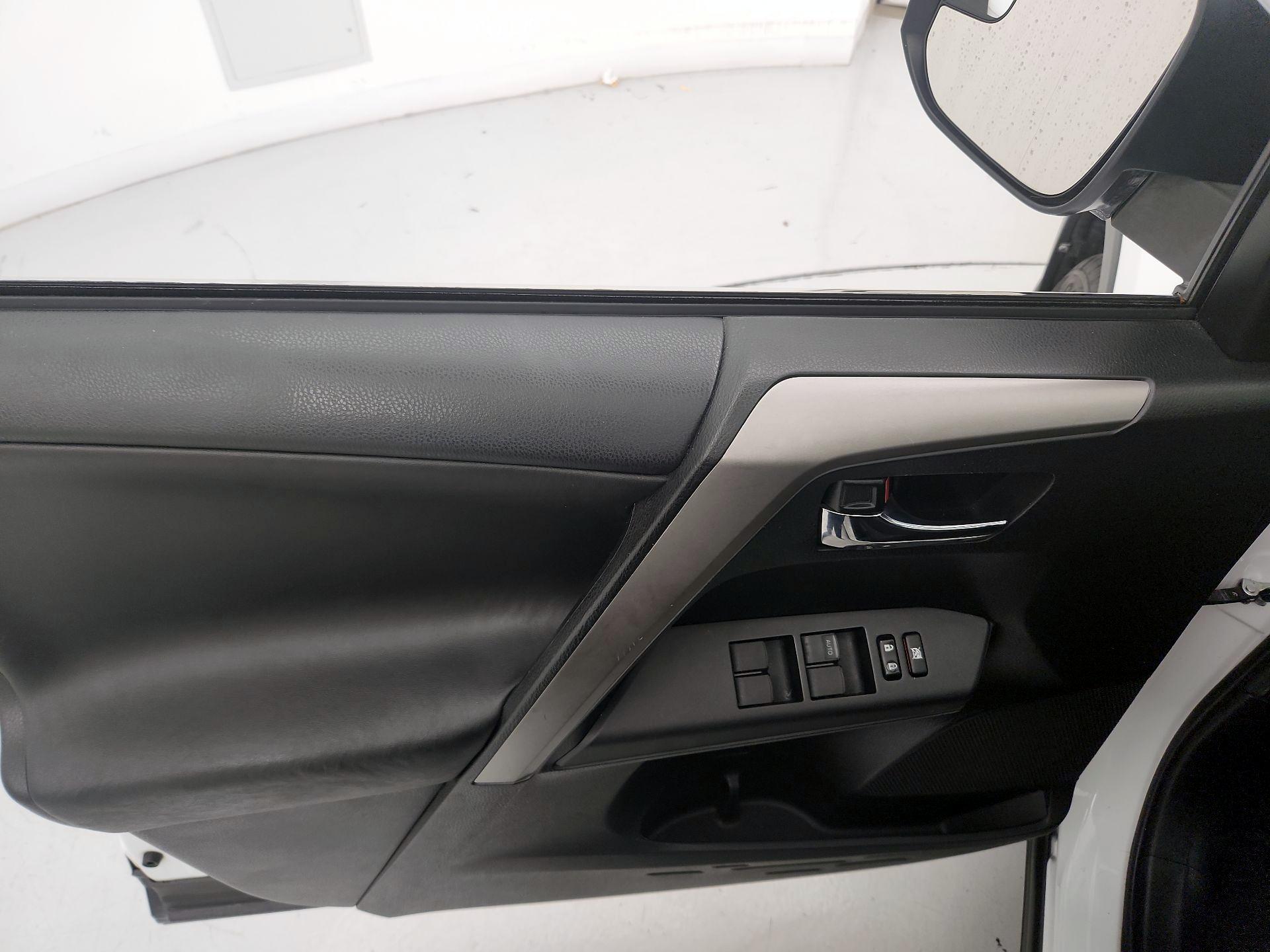 Thumbnail: 2017 Toyota RAV4 - 12
