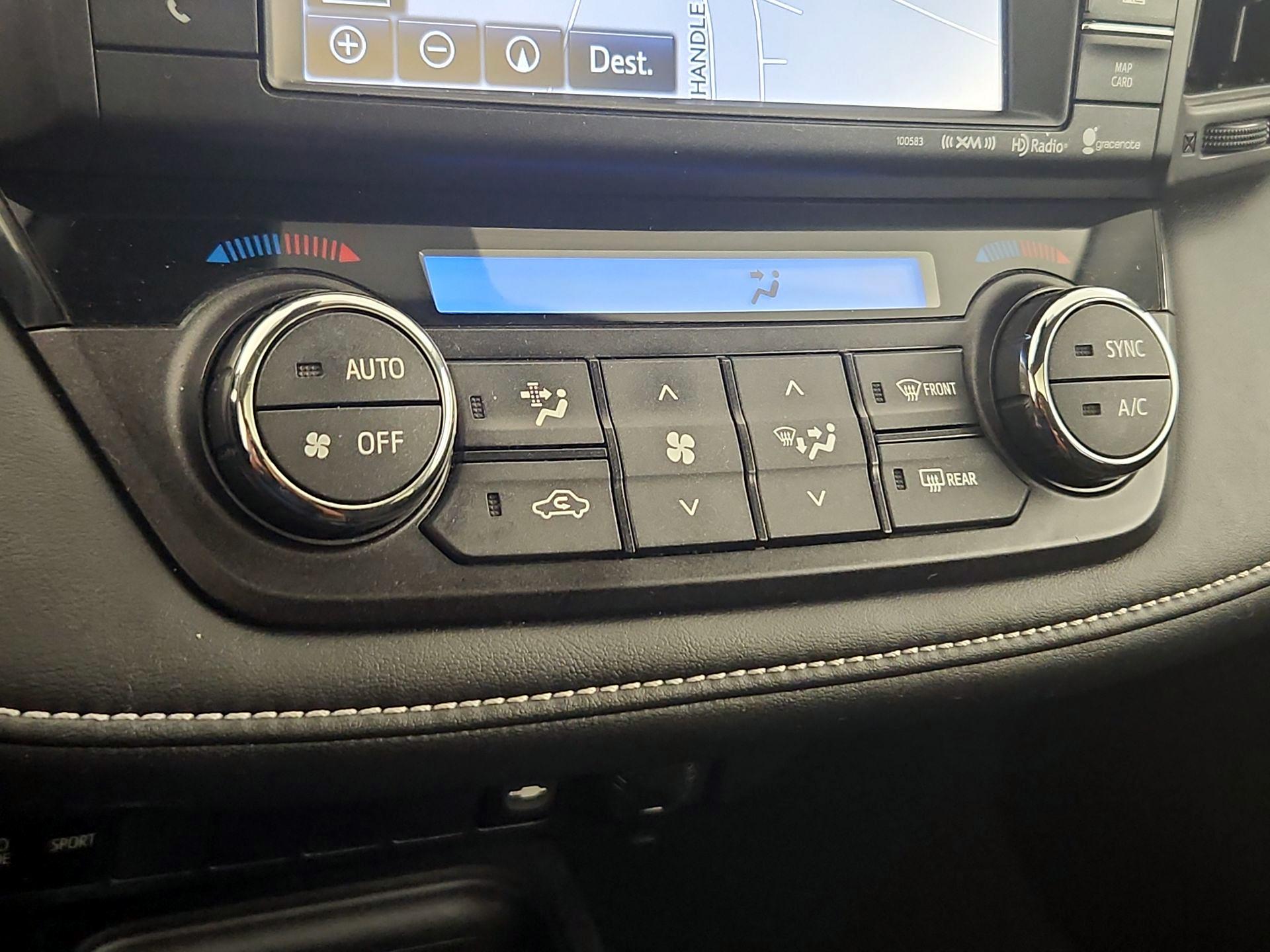 Thumbnail: 2017 Toyota RAV4 - 17