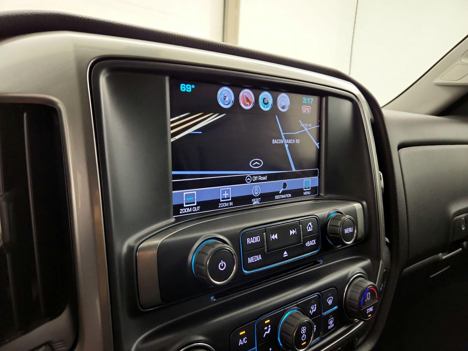 Thumbnail: 2017 Chevrolet Silverado 1500 - 14