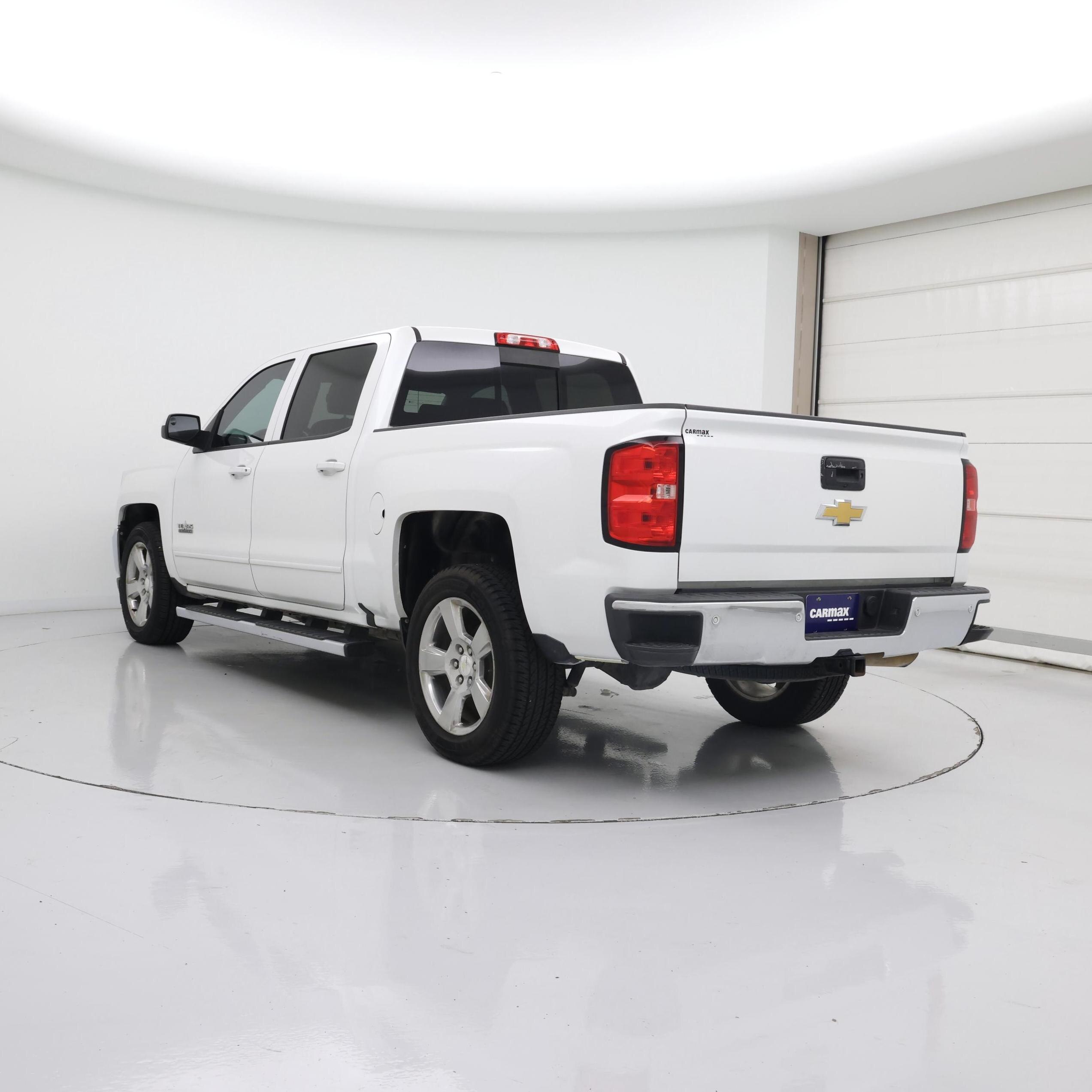 Thumbnail: 2017 Chevrolet Silverado 1500 - 2