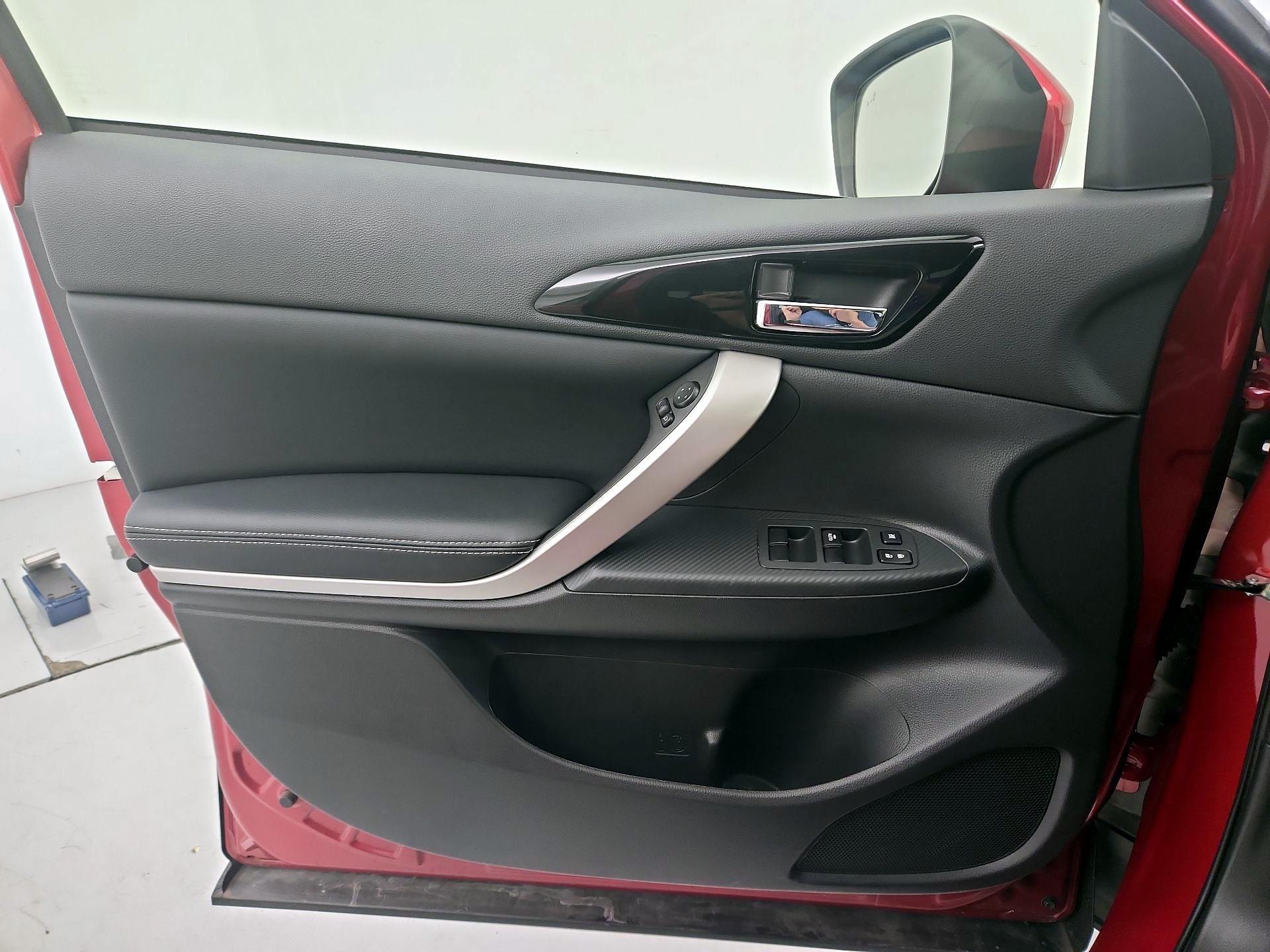 Thumbnail: 2024 Mitsubishi Eclipse Cross - 12