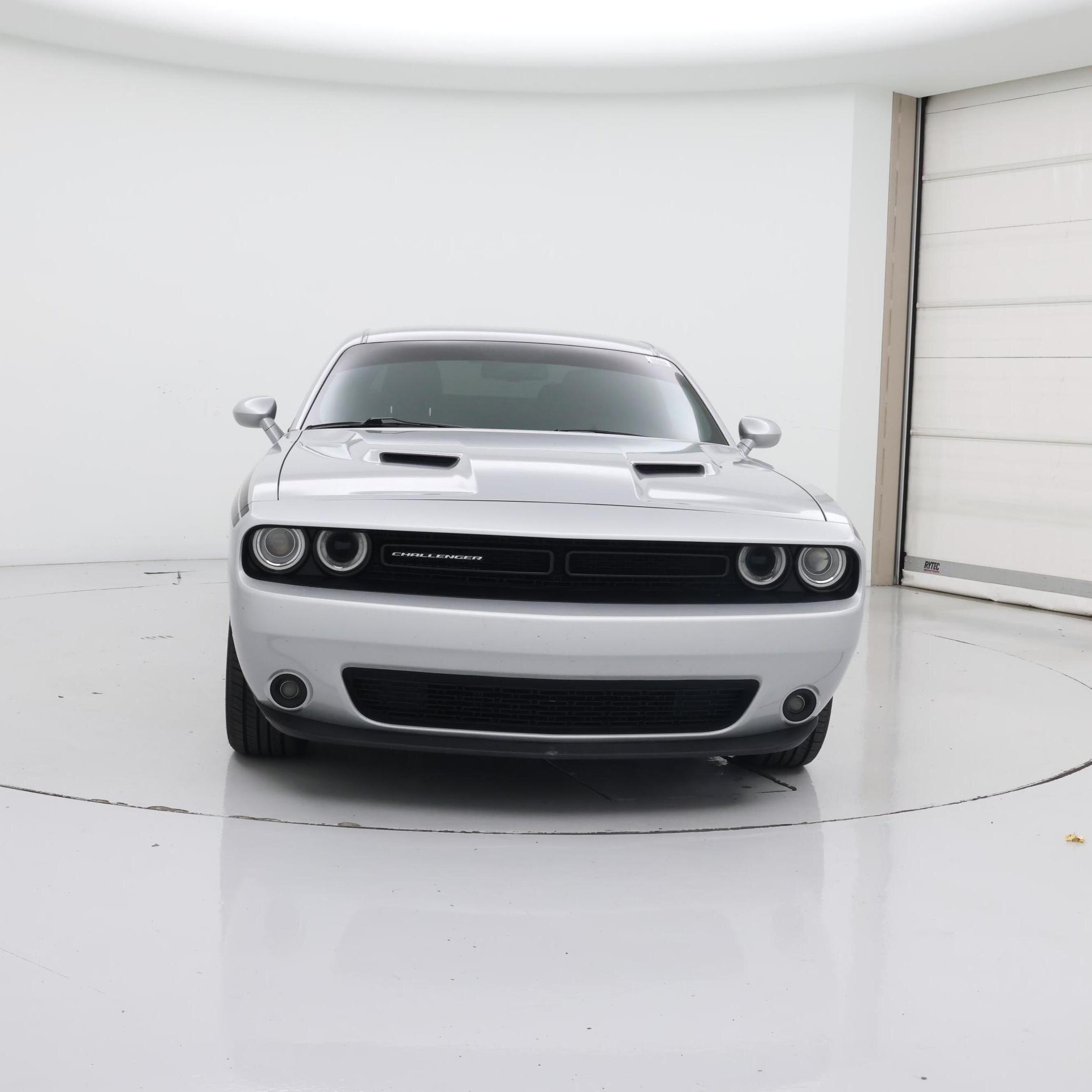 Thumbnail: 2020 Dodge Challenger - 5