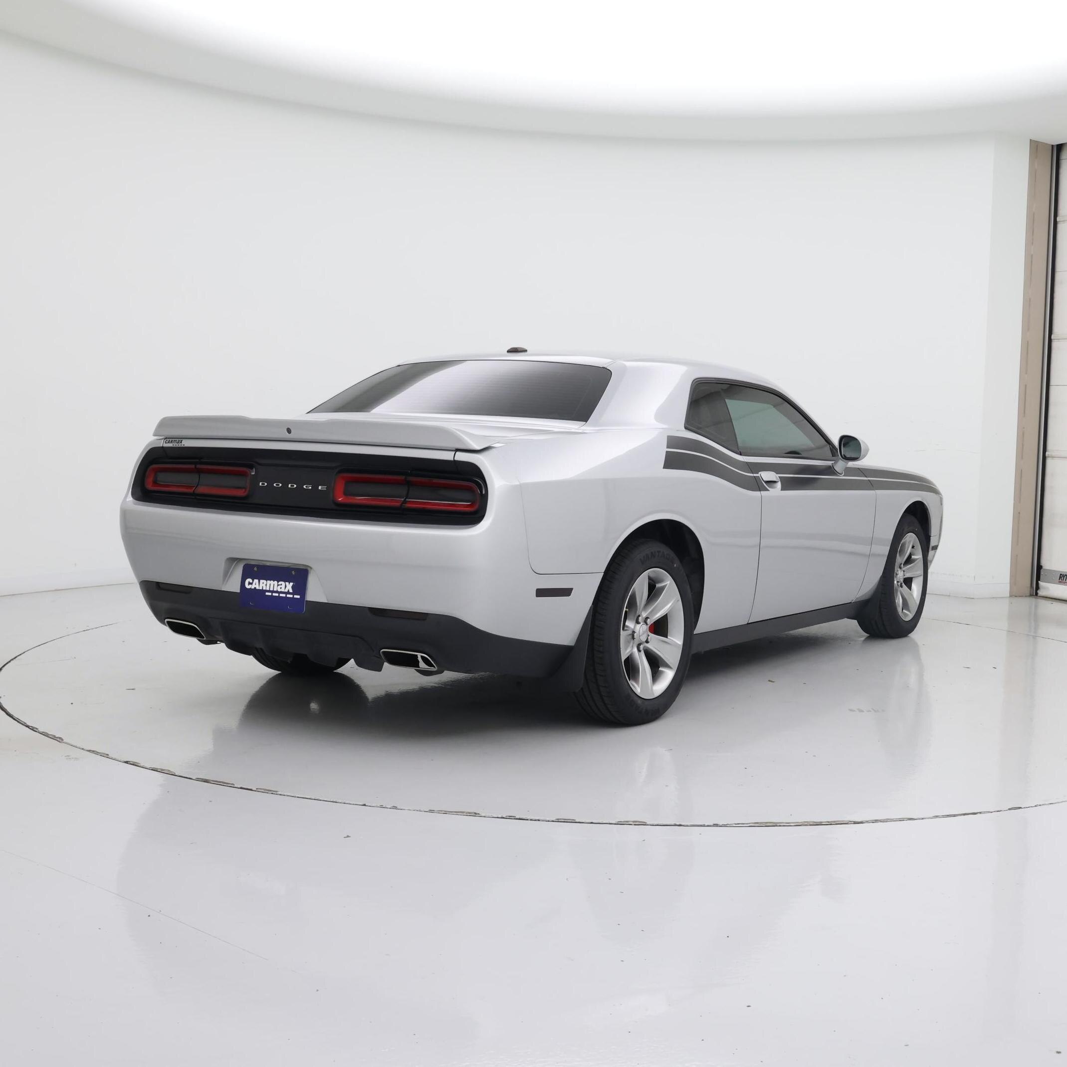 Thumbnail: 2020 Dodge Challenger - 8