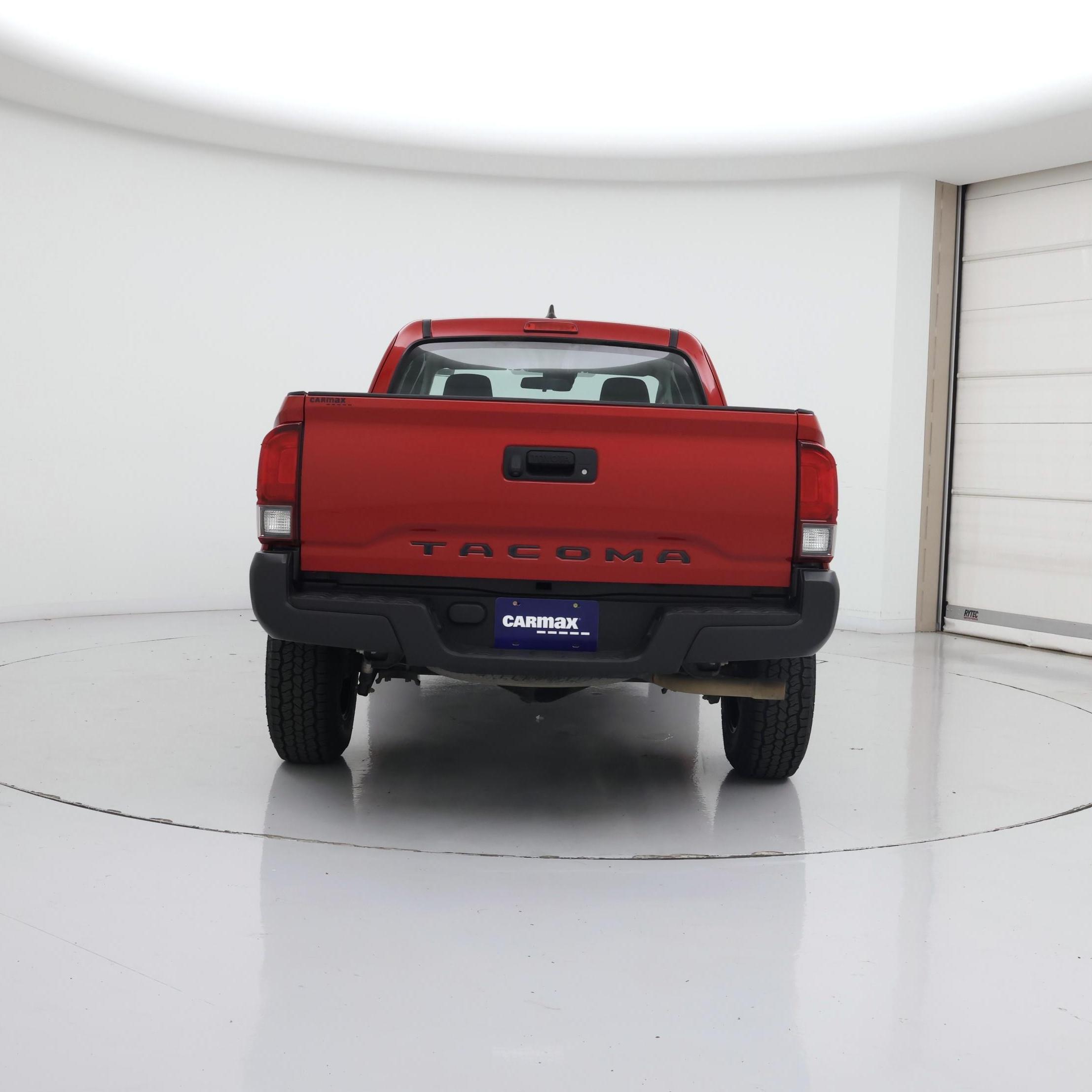 Thumbnail: 2018 Toyota Tacoma - 6