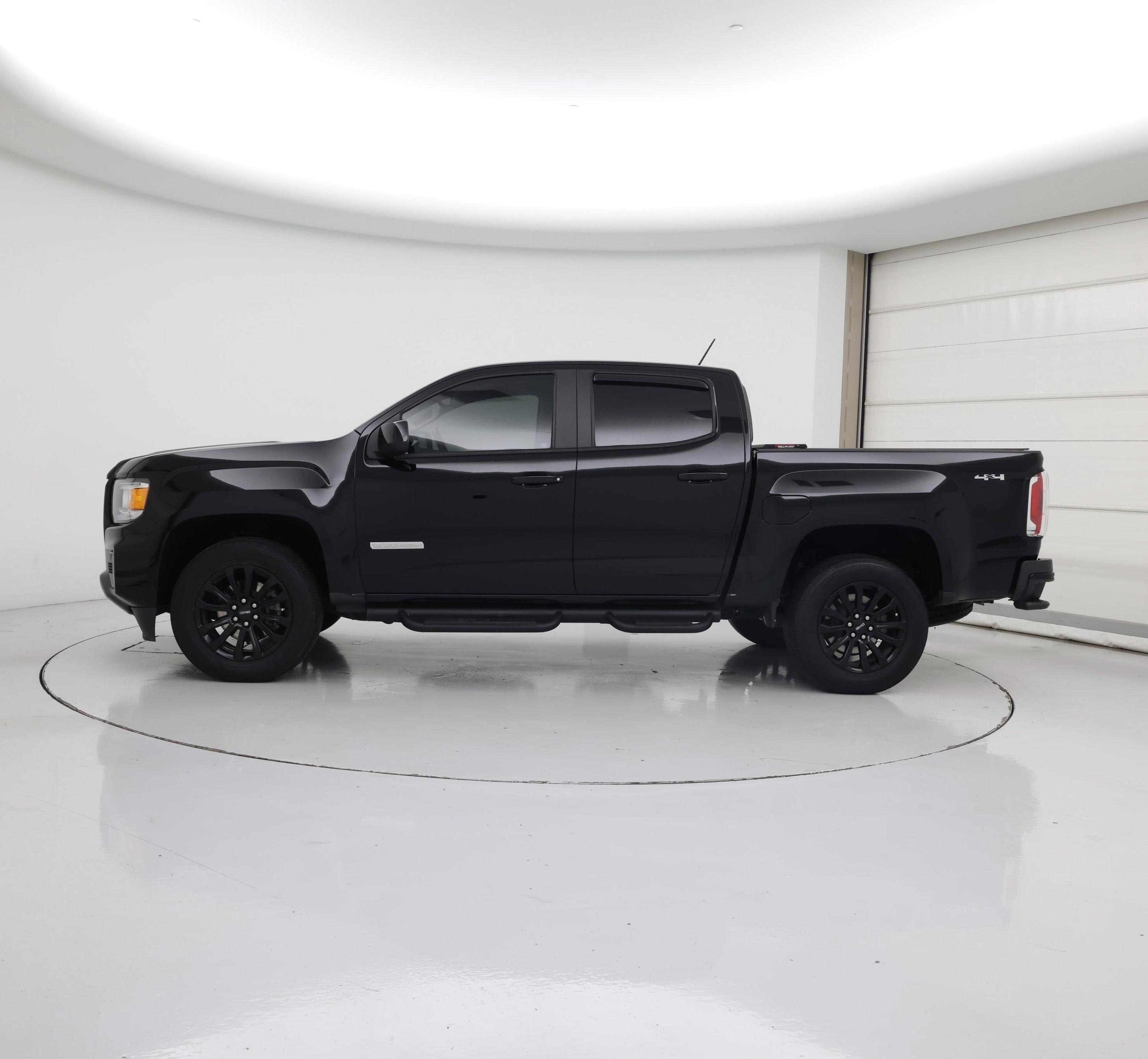 Thumbnail: 2021 GMC Canyon - 3