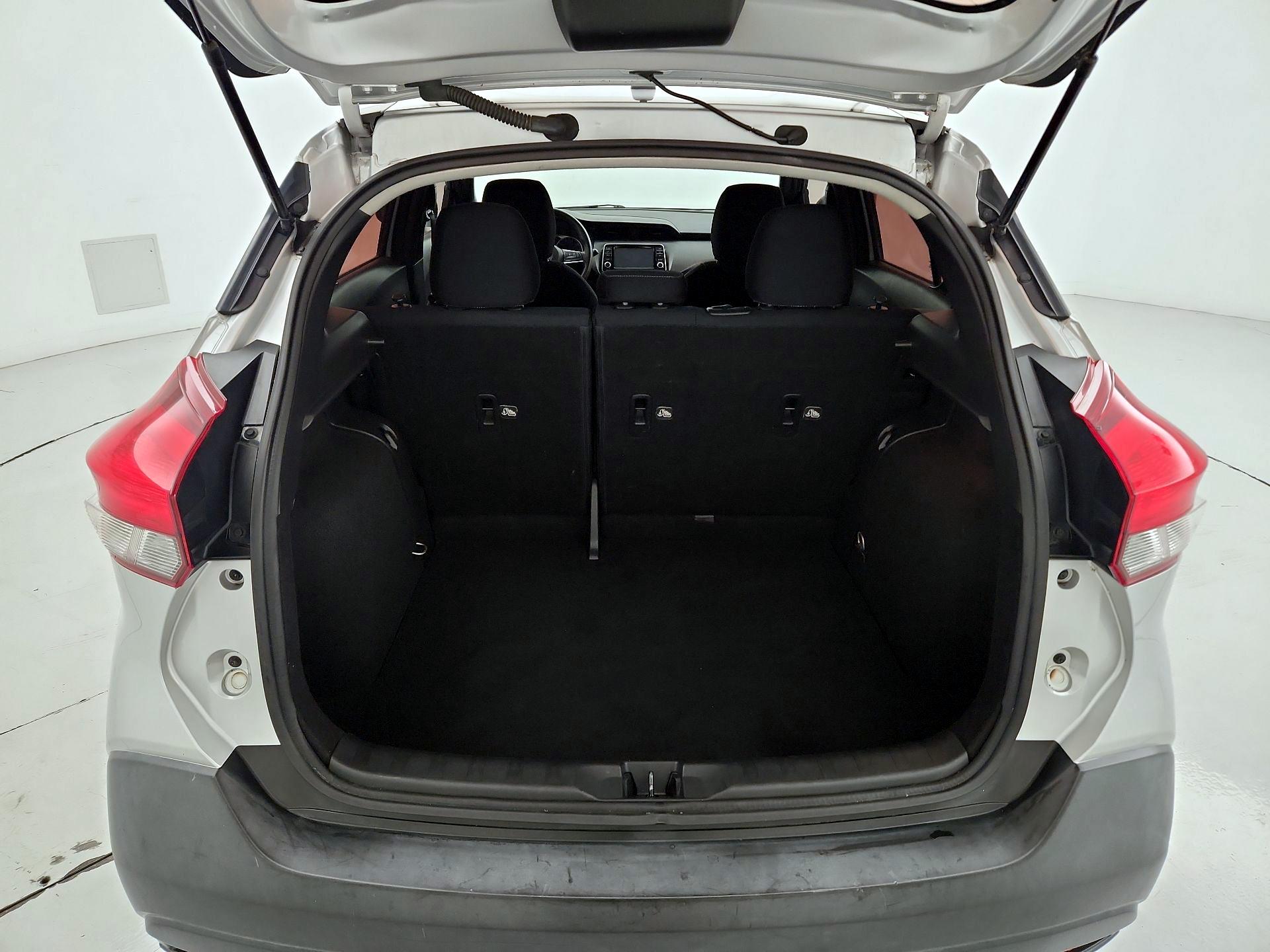 Thumbnail: 2018 Nissan Kicks - 20