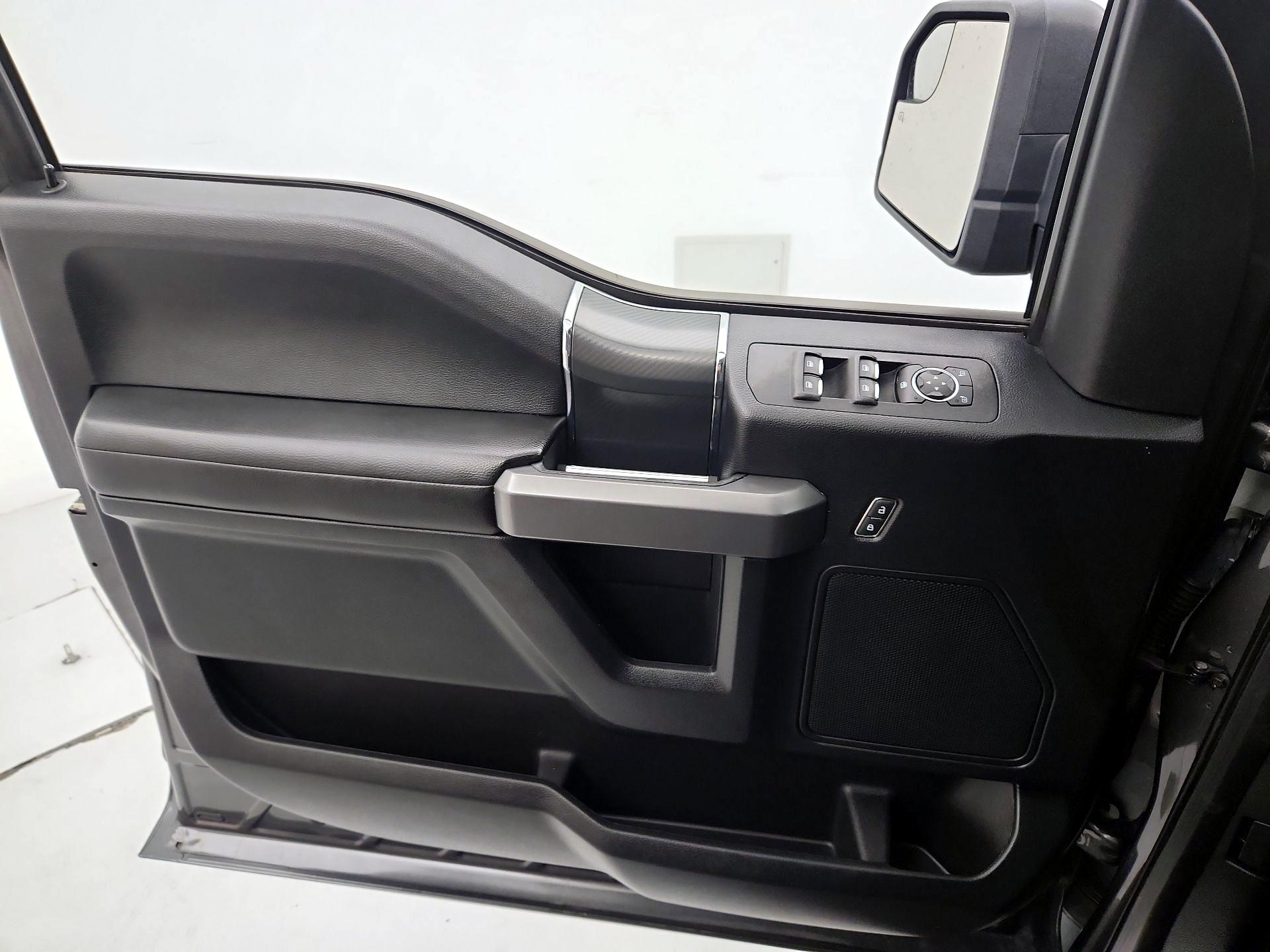 Thumbnail: 2018 Ford F-150 - 12
