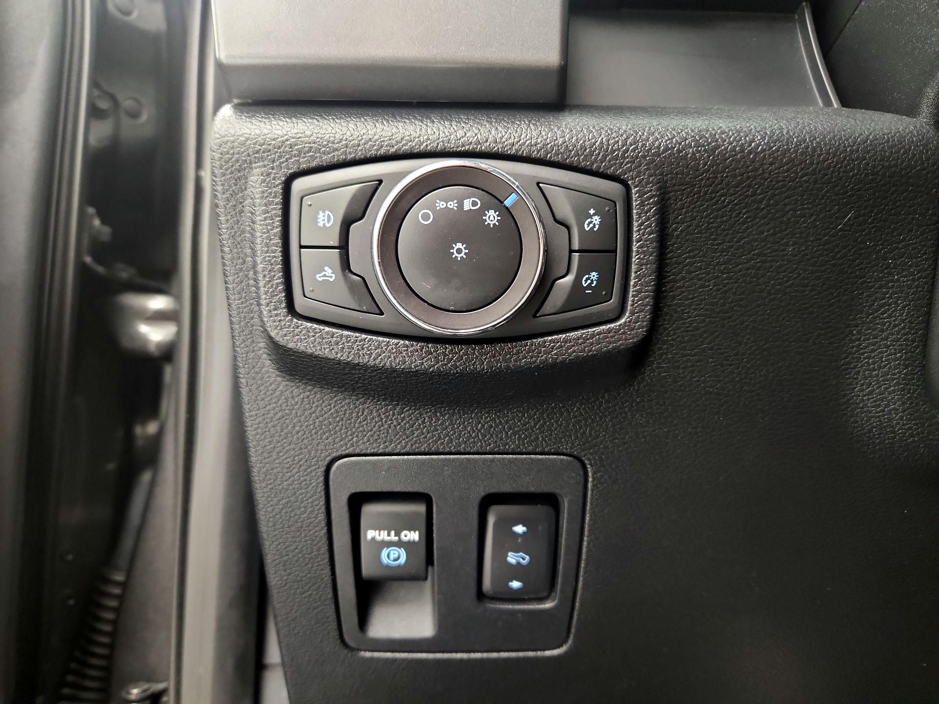Thumbnail: 2018 Ford F-150 - 13