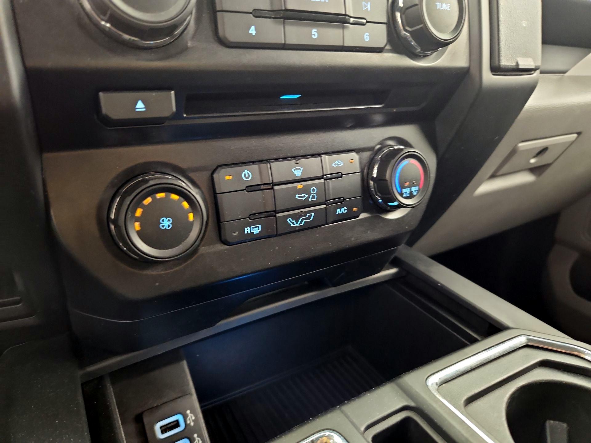 Thumbnail: 2018 Ford F-150 - 16