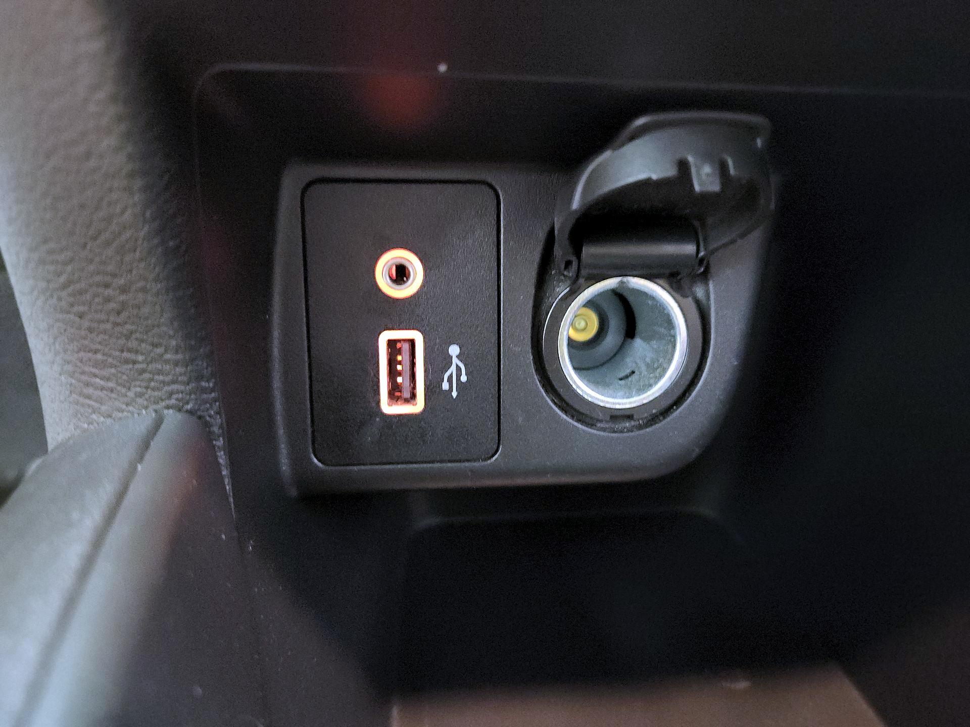 Thumbnail: 2021 Nissan Versa - 18