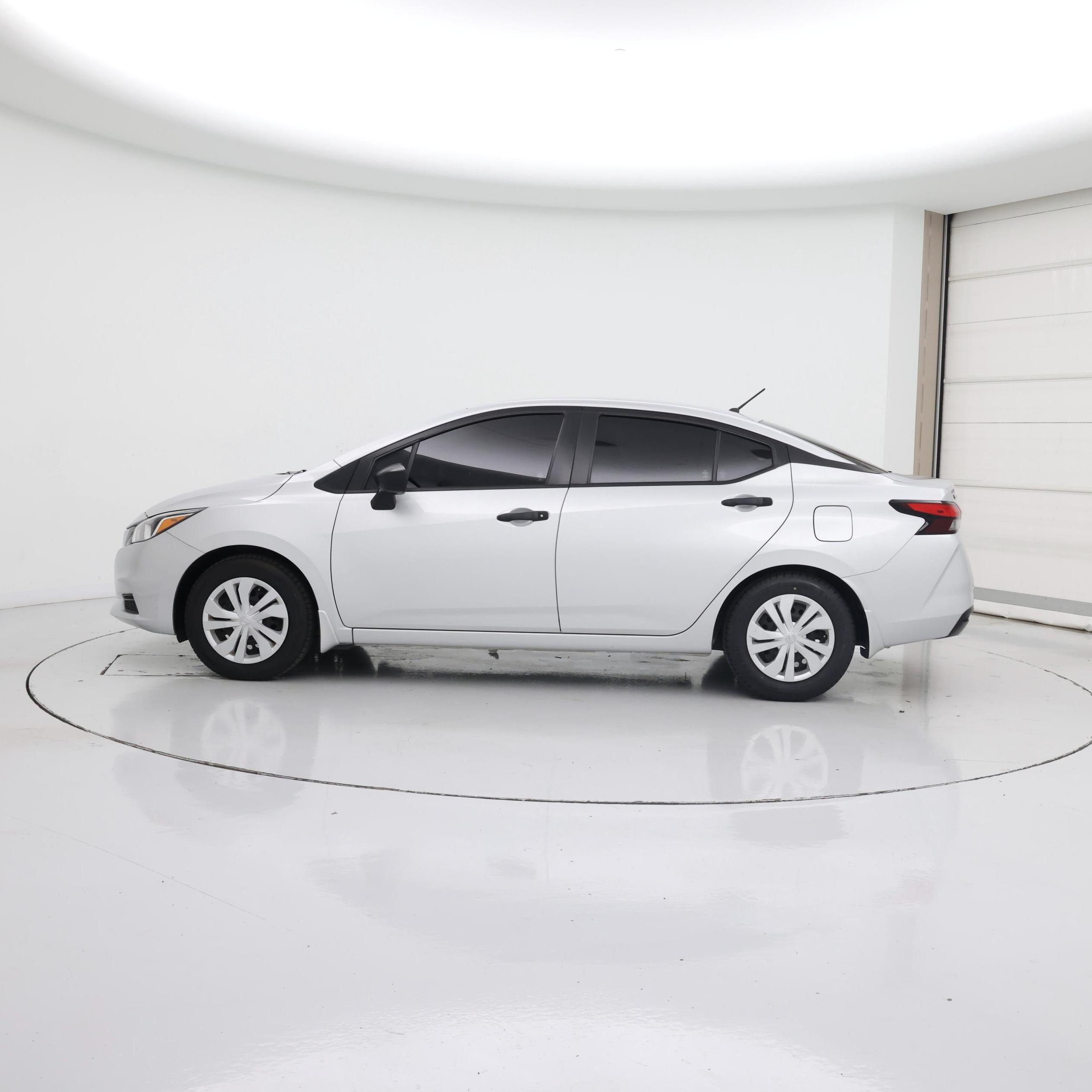 Thumbnail: 2021 Nissan Versa - 3