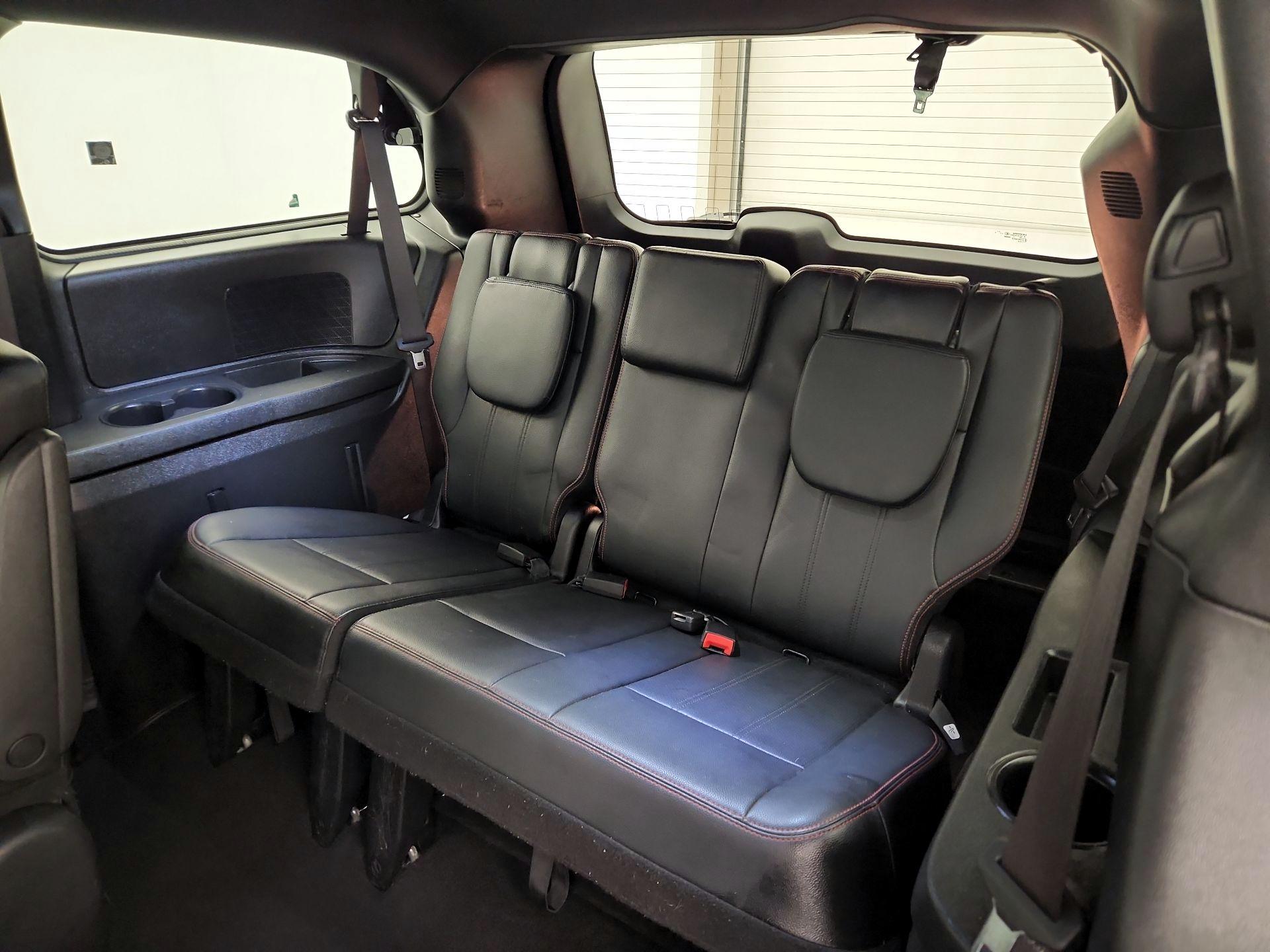 Thumbnail: 2019 Dodge Grand Caravan - 20