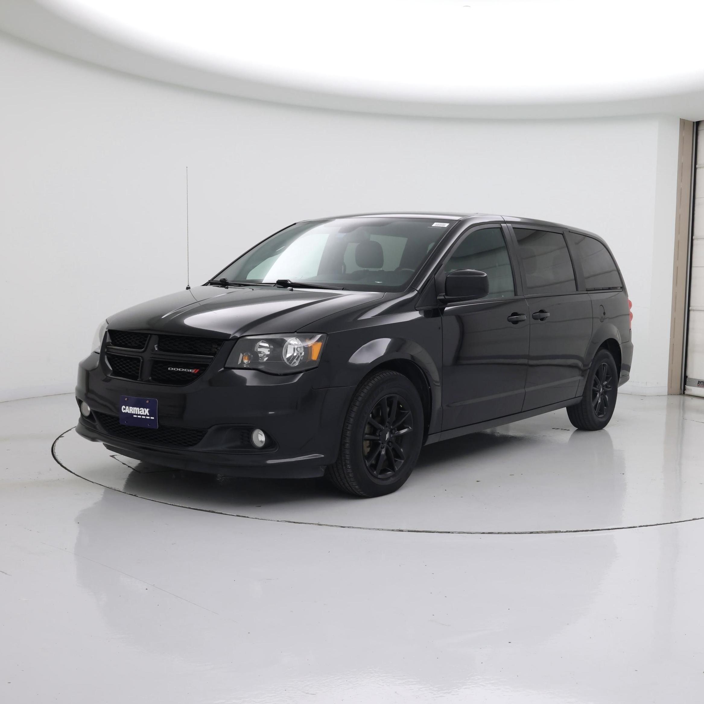 Thumbnail: 2019 Dodge Grand Caravan - 4