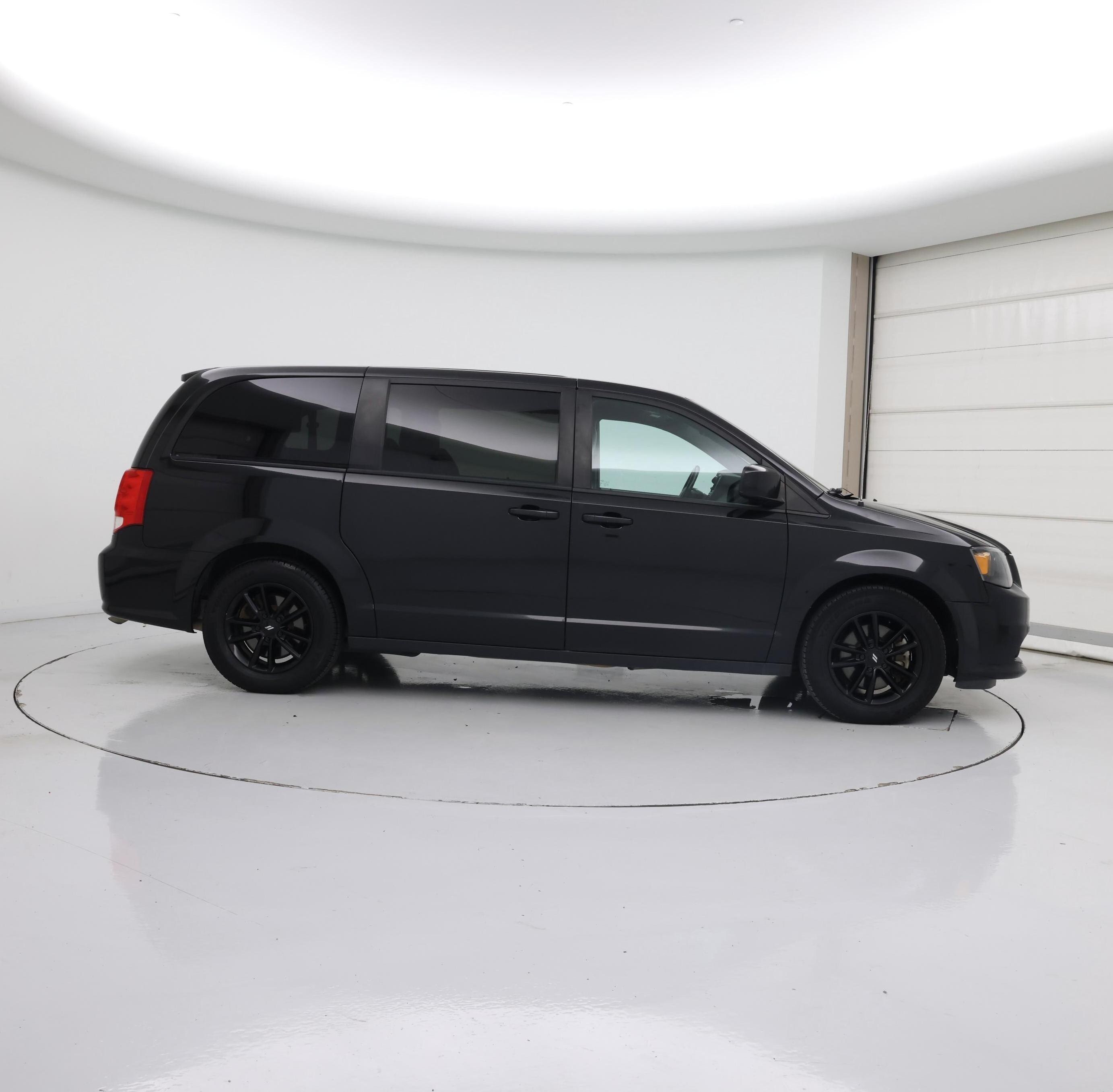 Thumbnail: 2019 Dodge Grand Caravan - 7