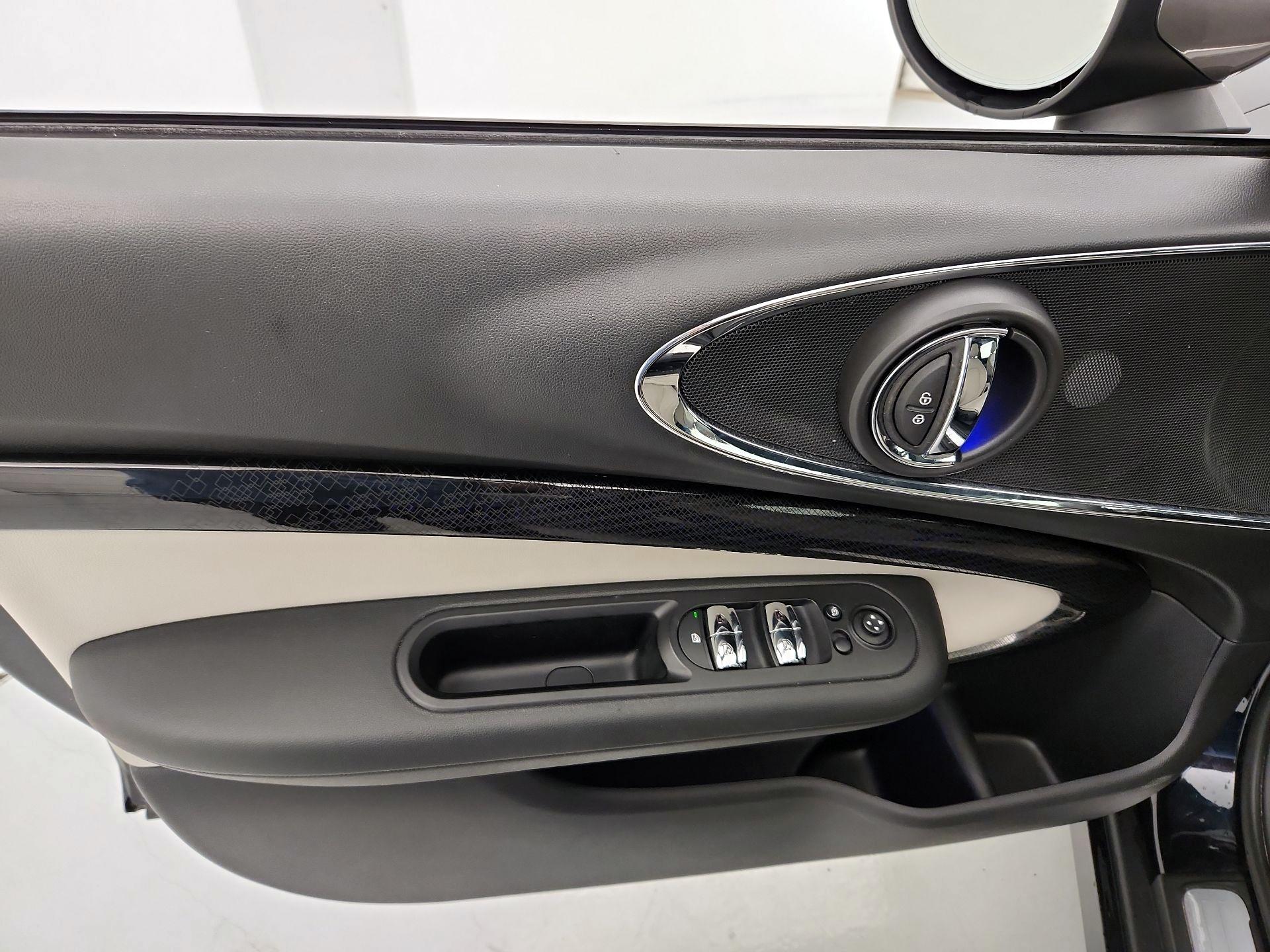 Thumbnail: 2020 MINI Cooper Clubman - 12