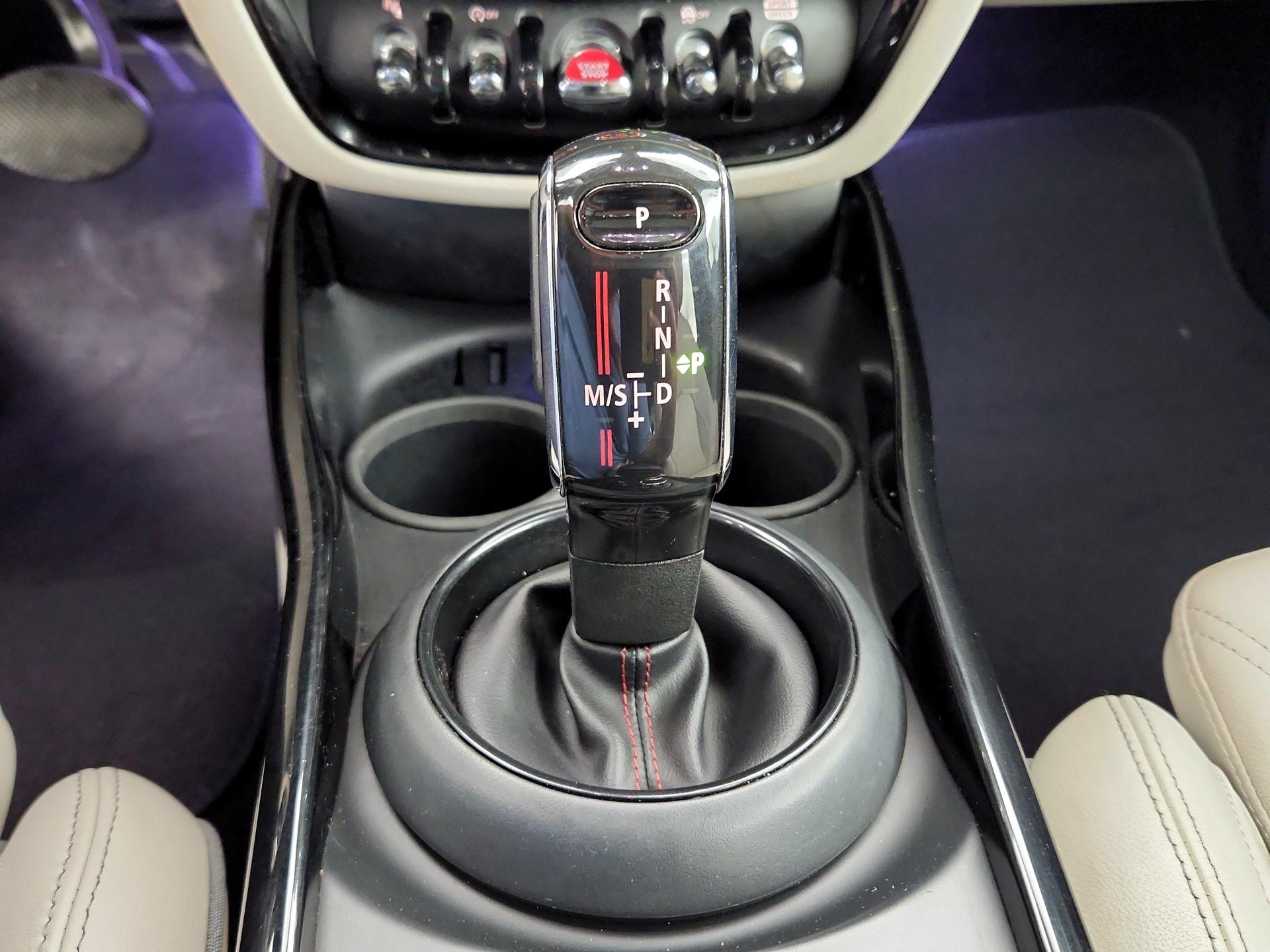 Thumbnail: 2020 MINI Cooper Clubman - 18