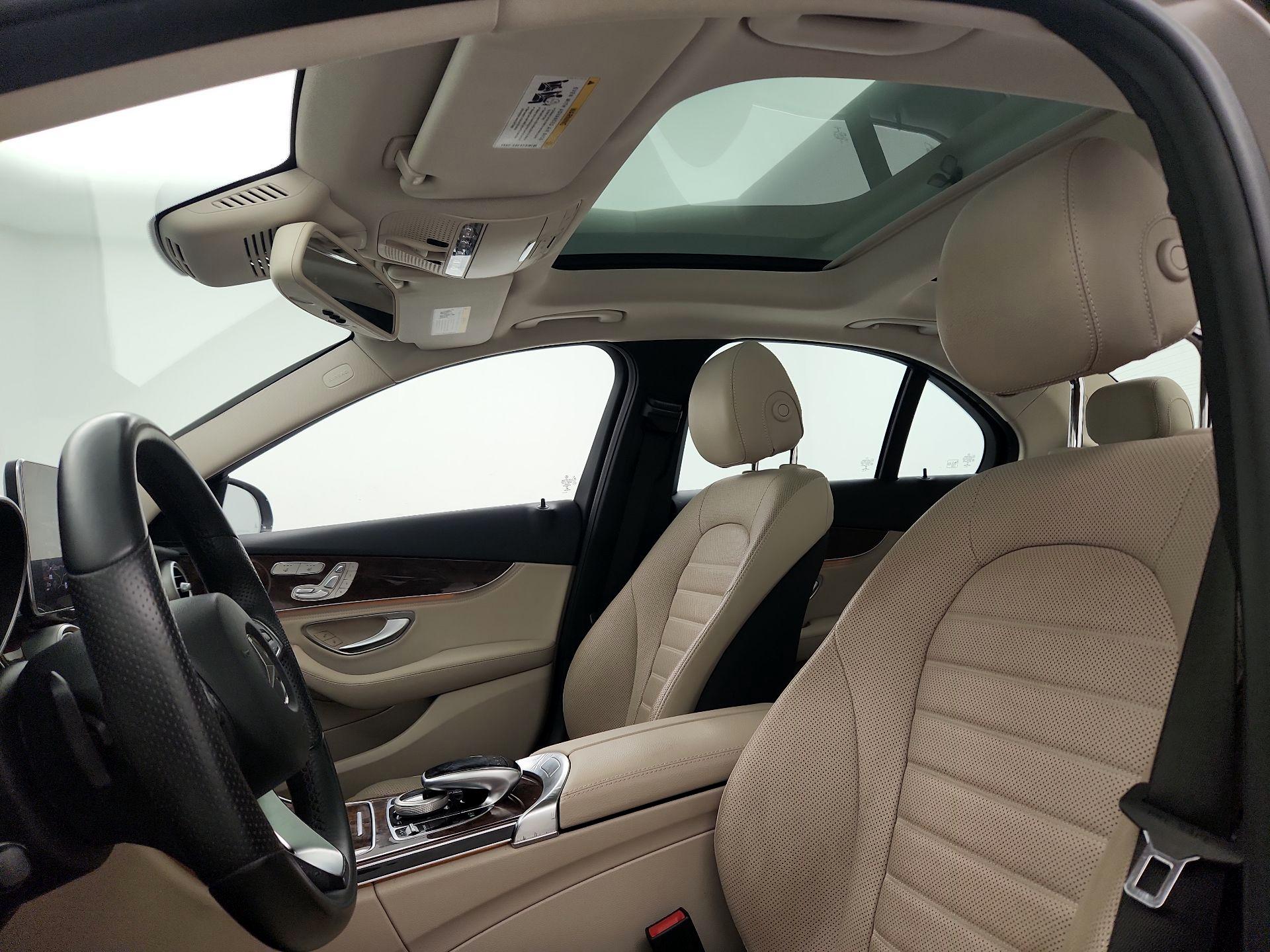 Thumbnail: 2016 Mercedes-Benz C-Class - 20