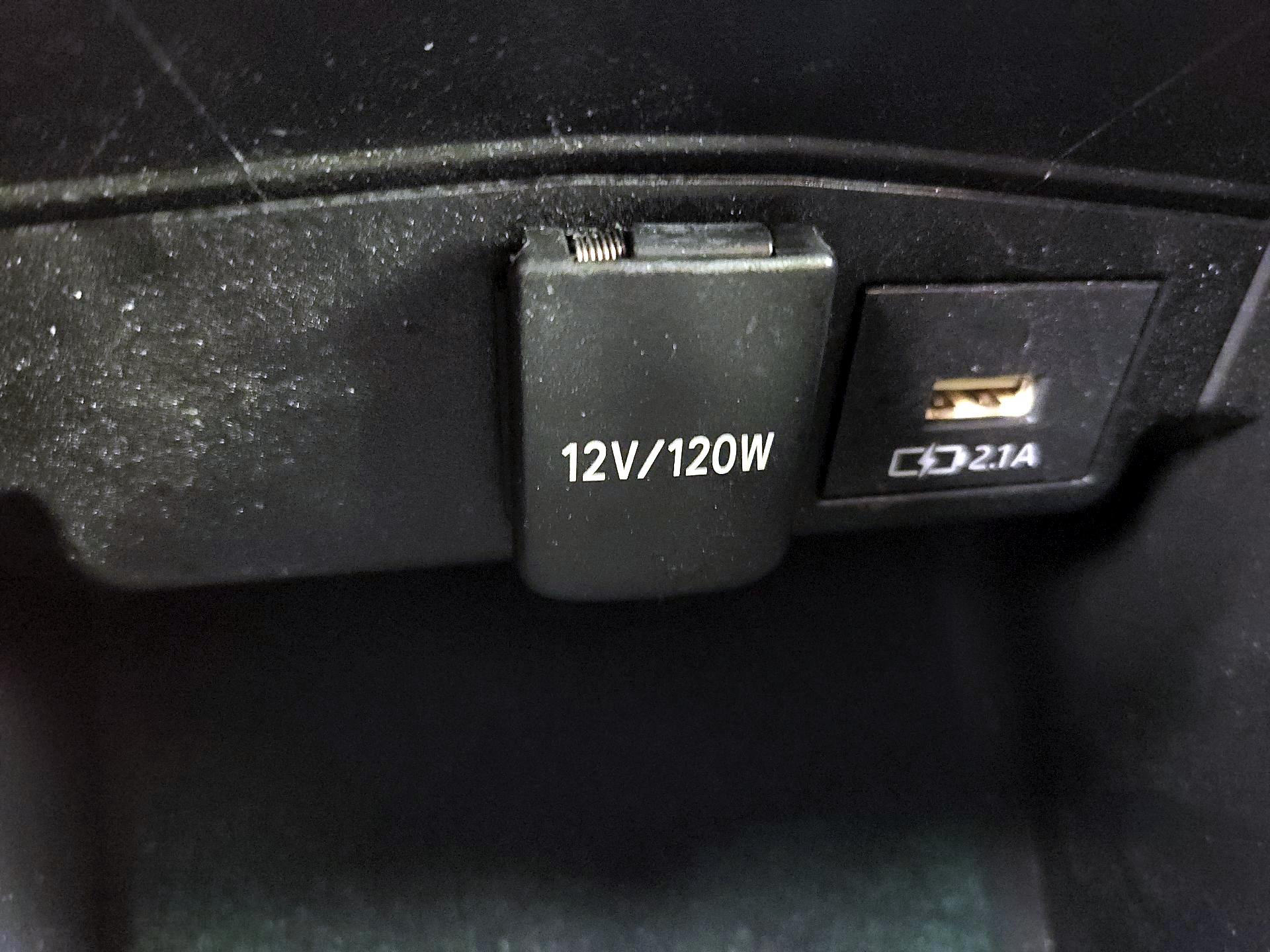 Thumbnail: 2021 Toyota Corolla - 18