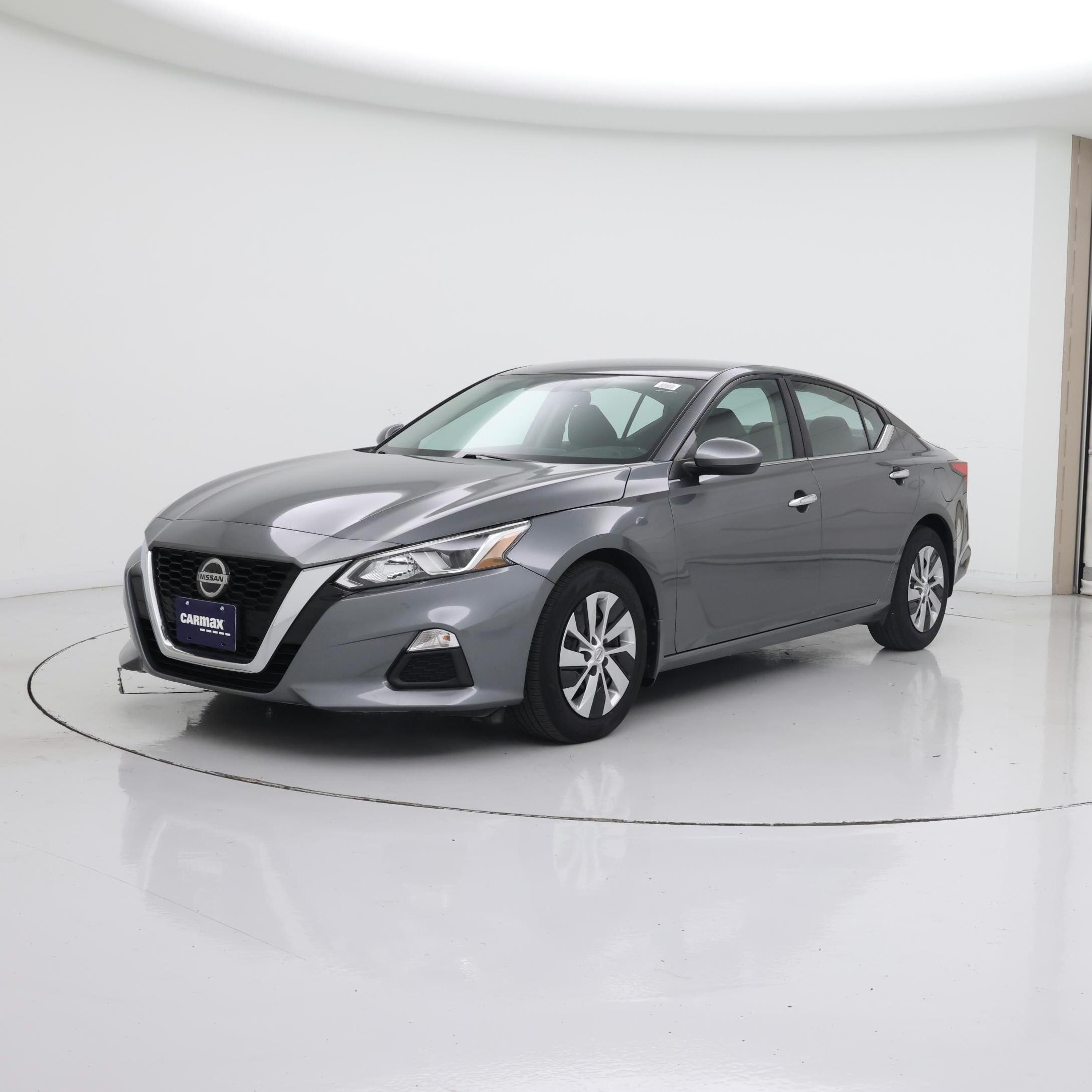 Thumbnail: 2020 Nissan Altima - 4