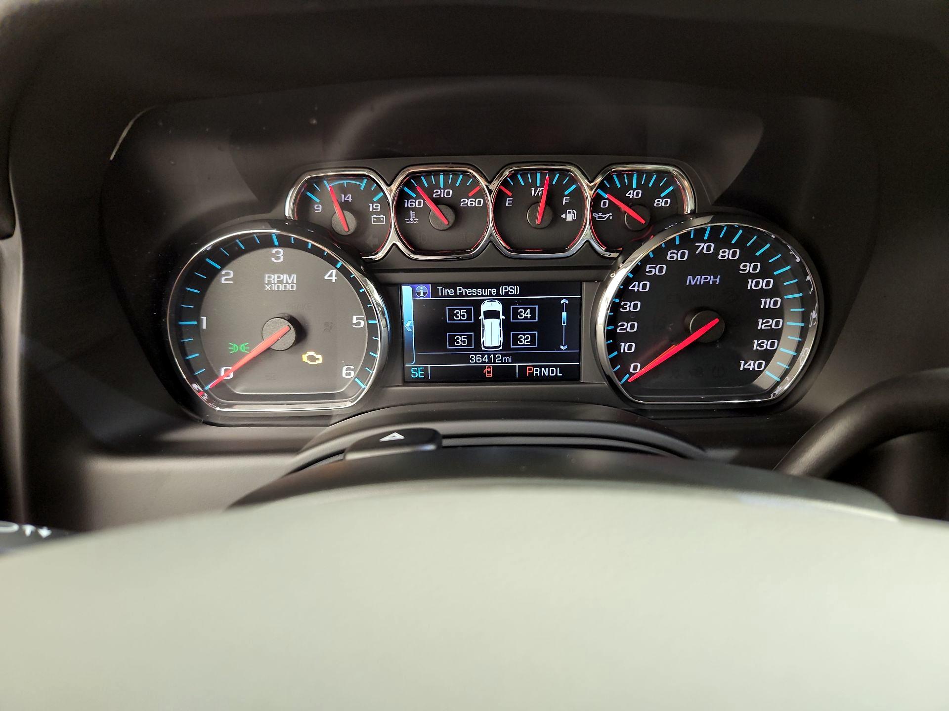 Thumbnail: 2019 GMC Yukon XL - 17