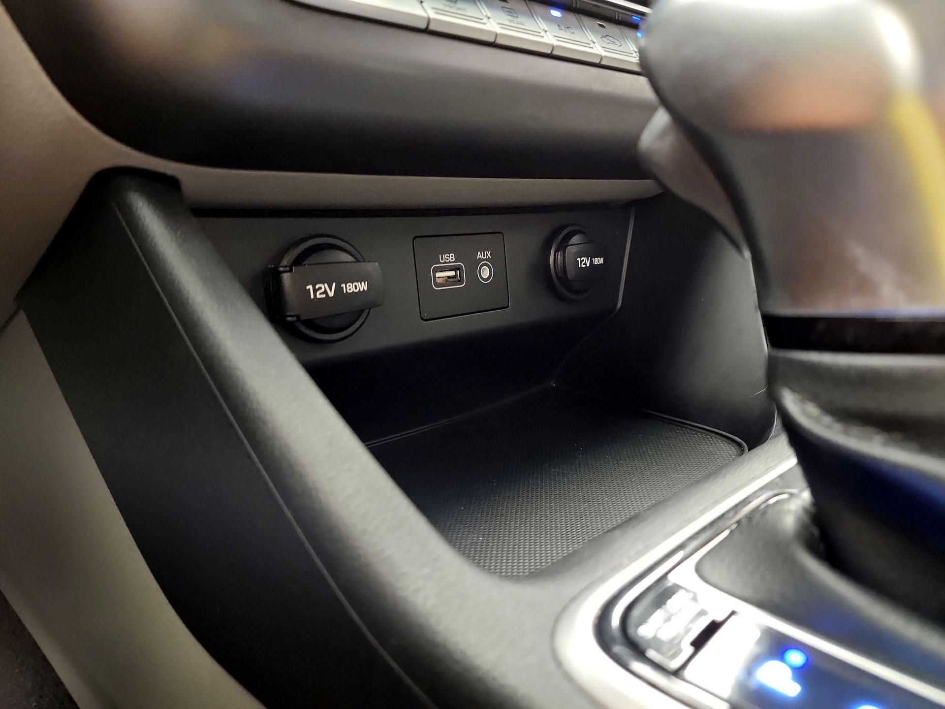 Thumbnail: 2018 Hyundai Sonata - 18