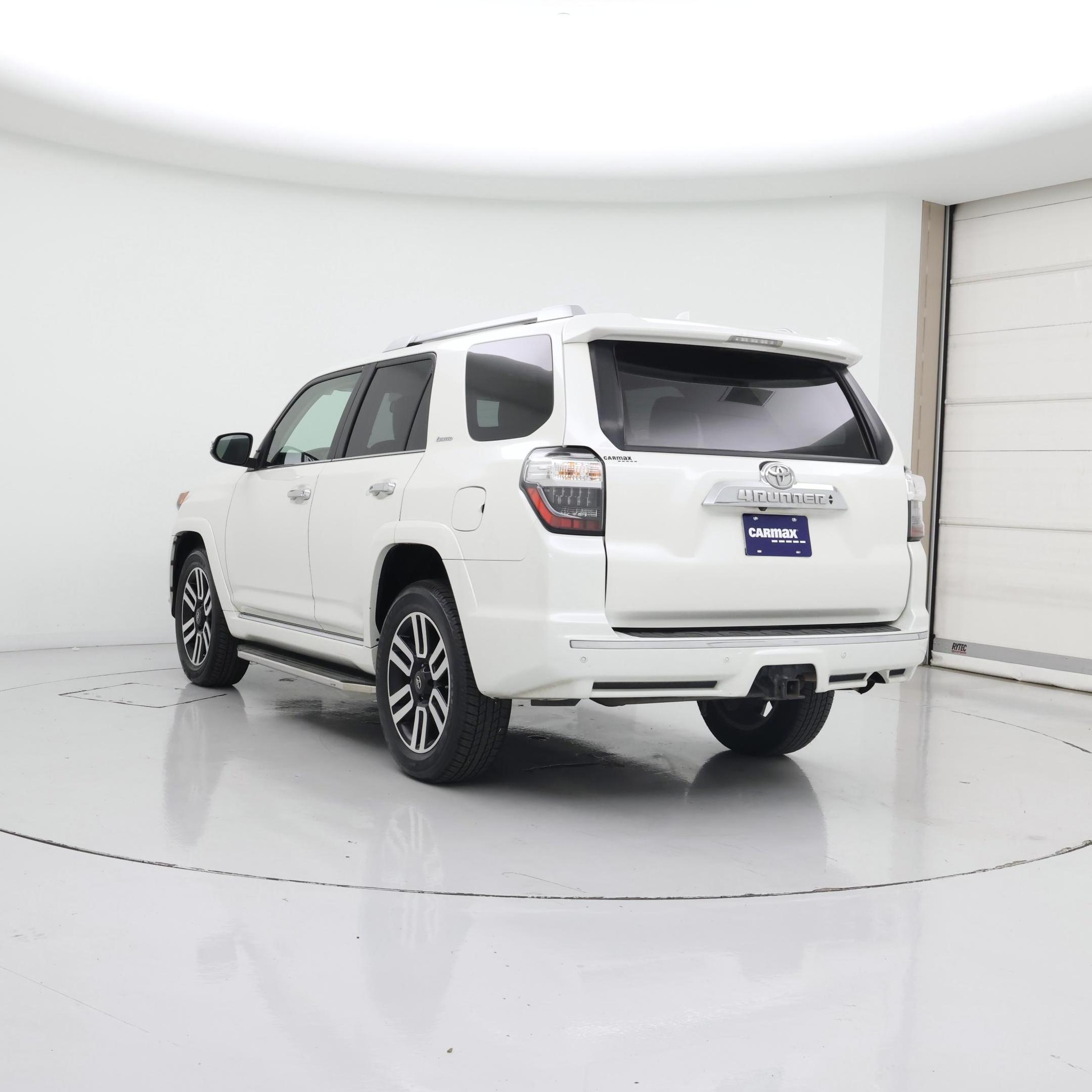 Thumbnail: 2016 Toyota 4Runner - 2