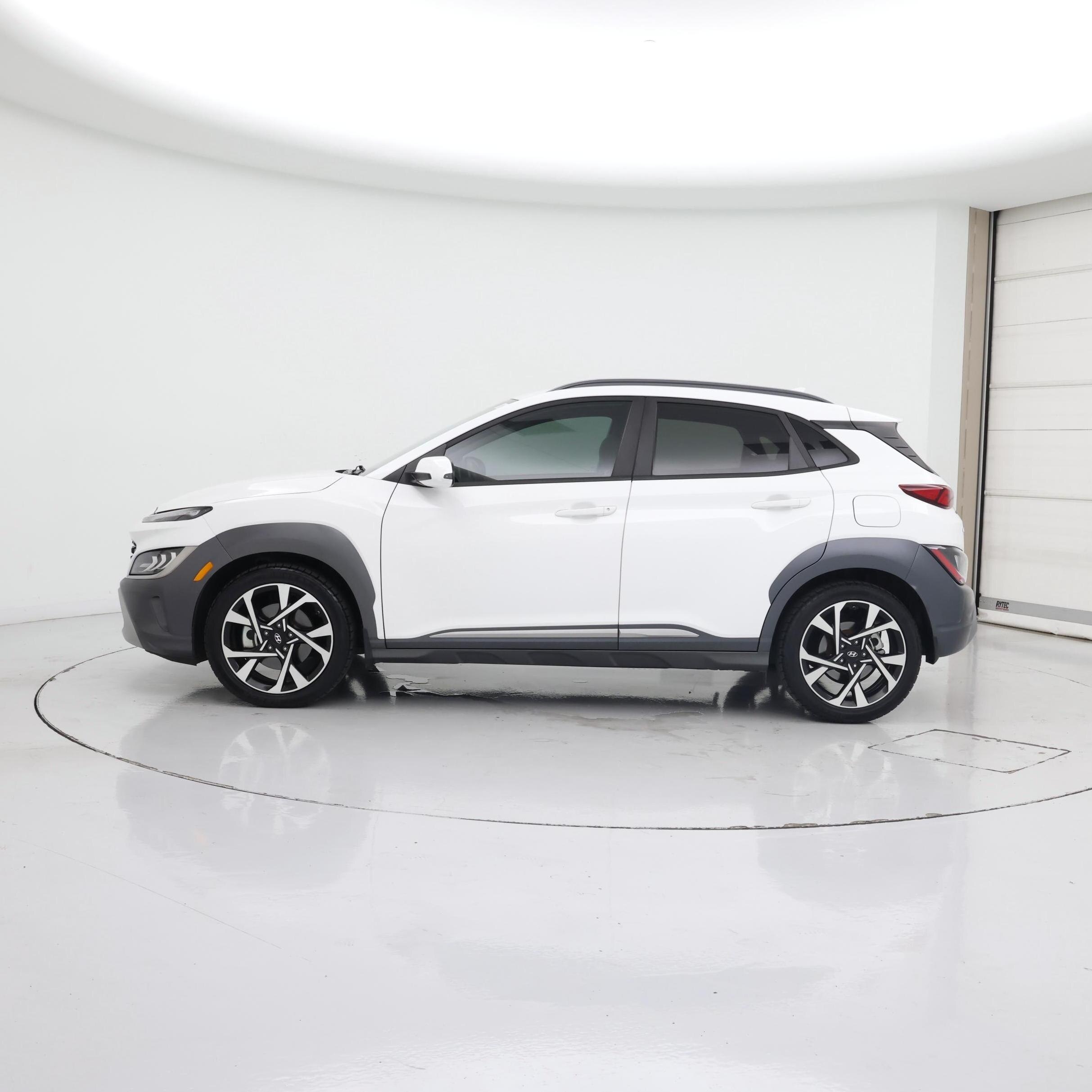 Thumbnail: 2022 Hyundai Kona - 3