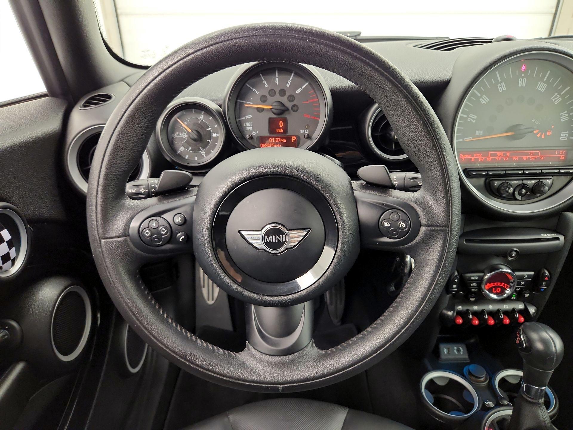 Thumbnail: 2015 MINI Cooper - 10