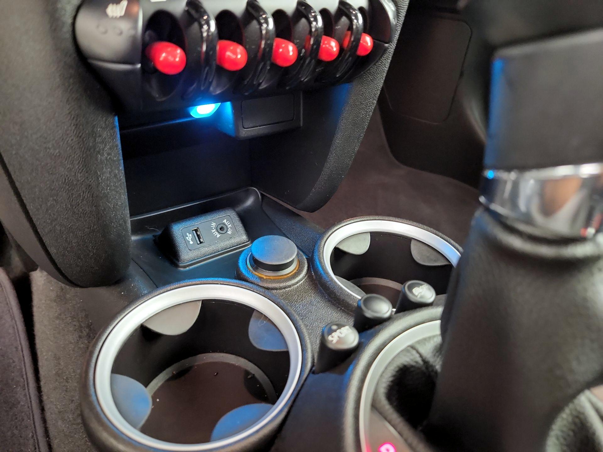 Thumbnail: 2015 MINI Cooper - 16