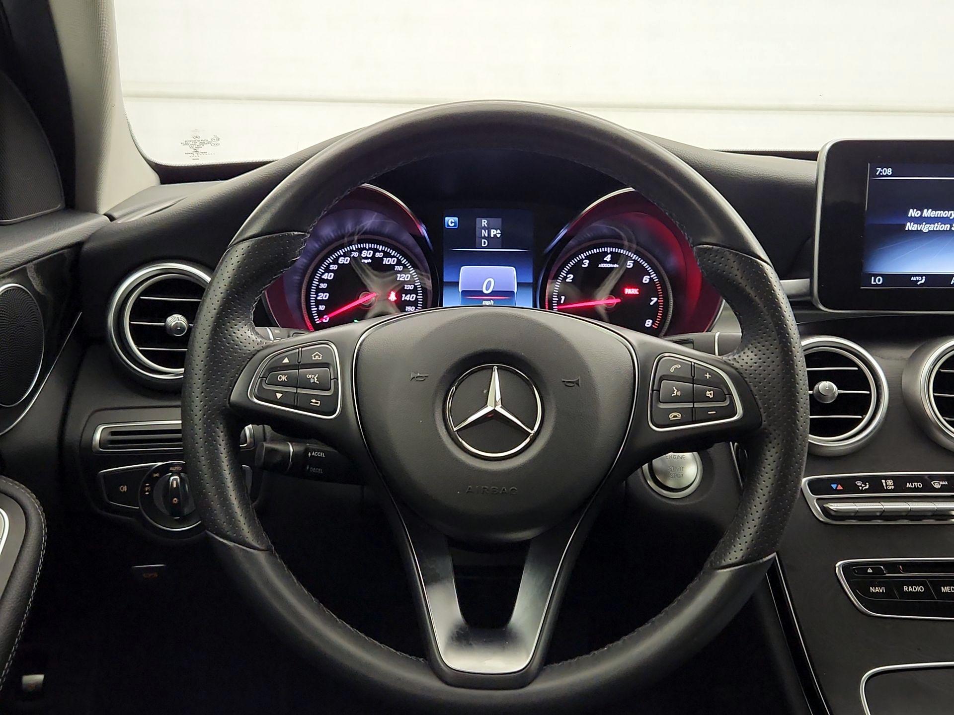 Thumbnail: 2017 Mercedes-Benz C-Class - 10