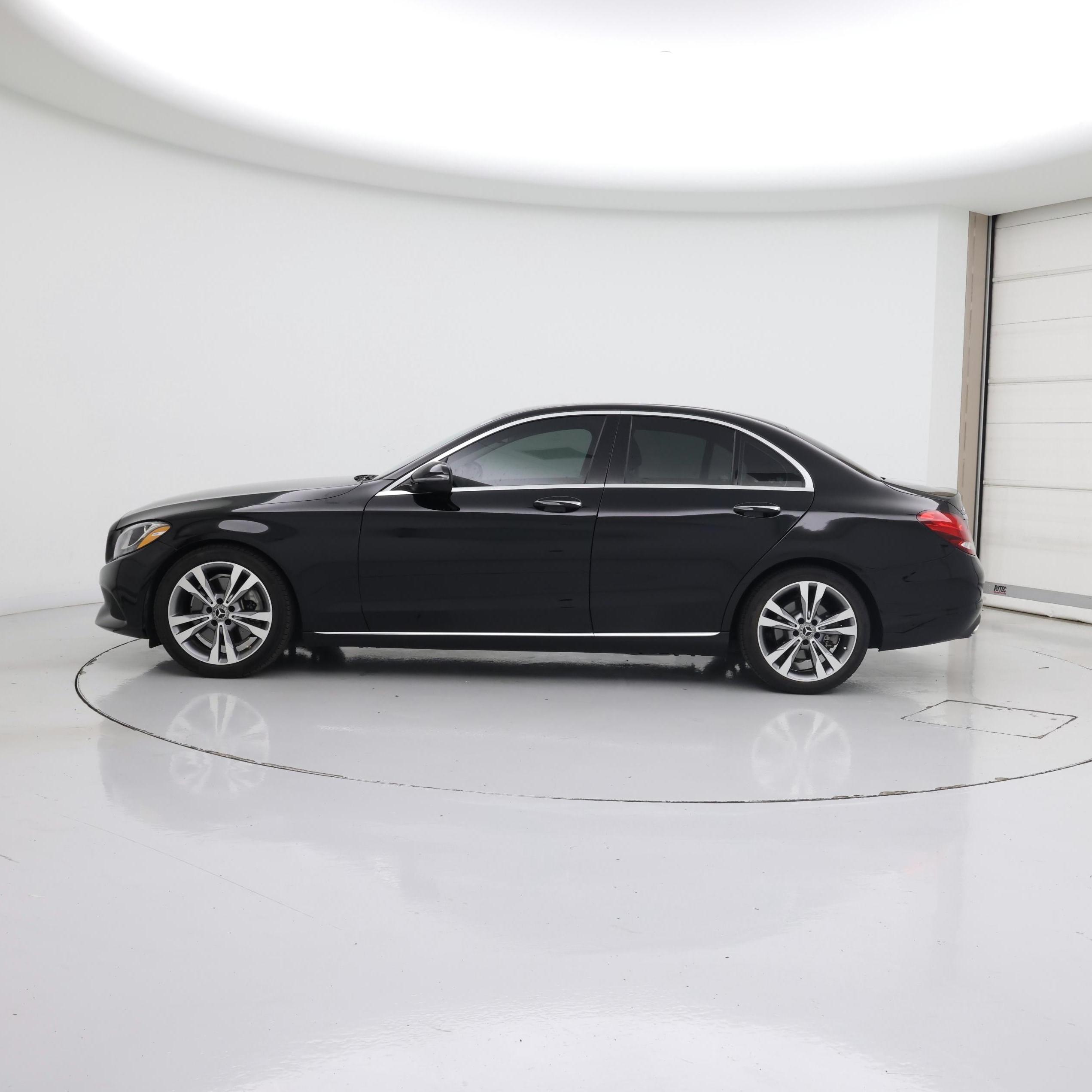 Thumbnail: 2017 Mercedes-Benz C-Class - 3