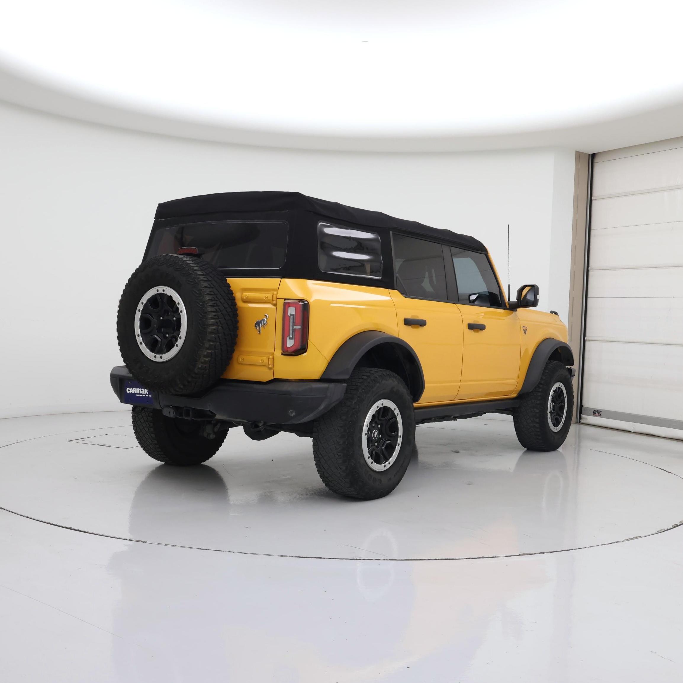 Thumbnail: 2021 Ford Bronco - 8