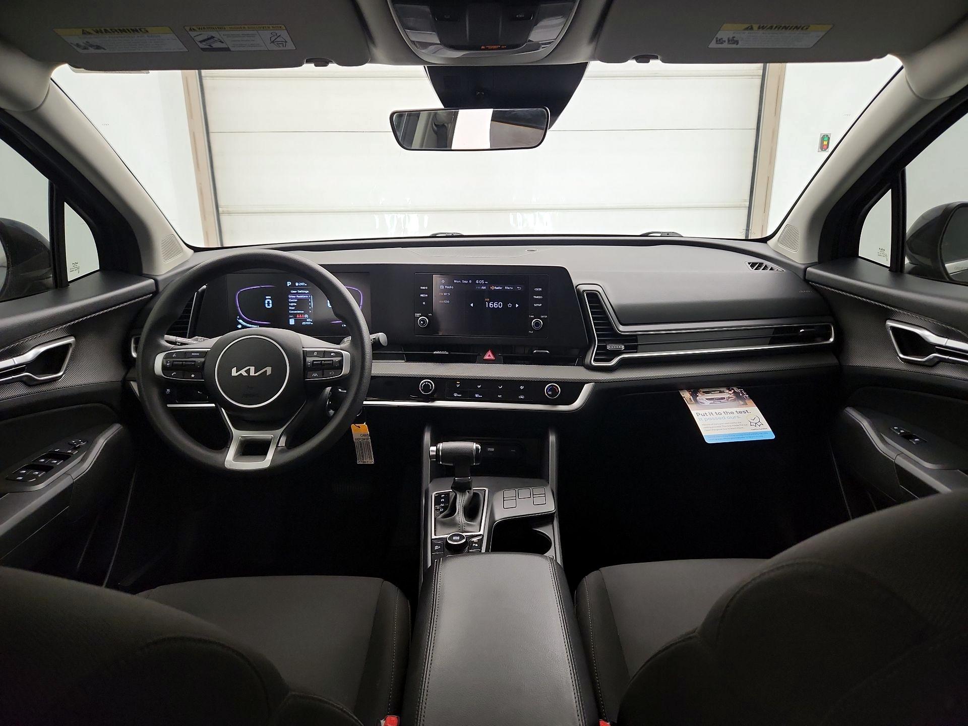 Thumbnail: 2023 Kia Sportage - 9