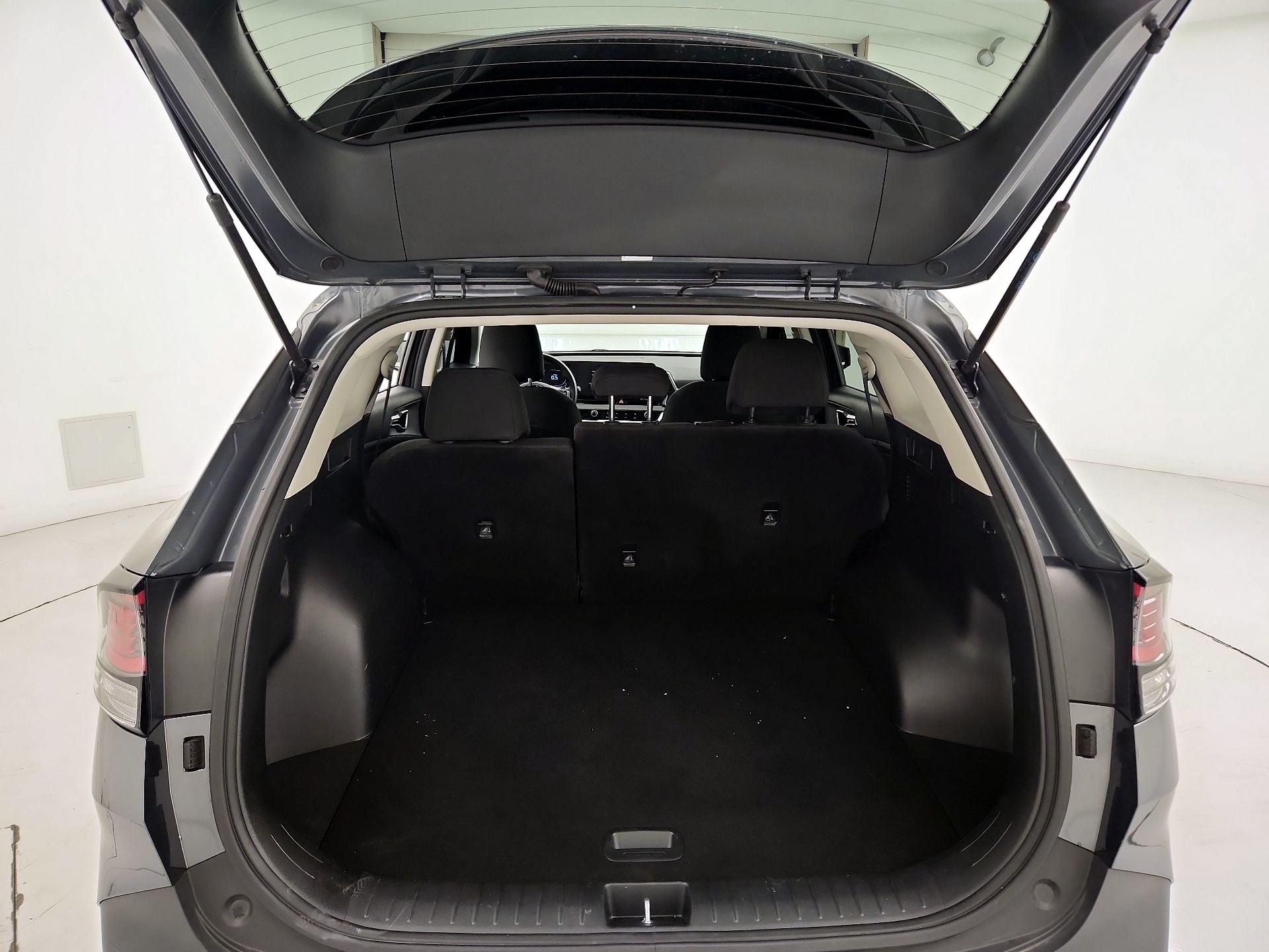 Thumbnail: 2023 Kia Sportage - 20