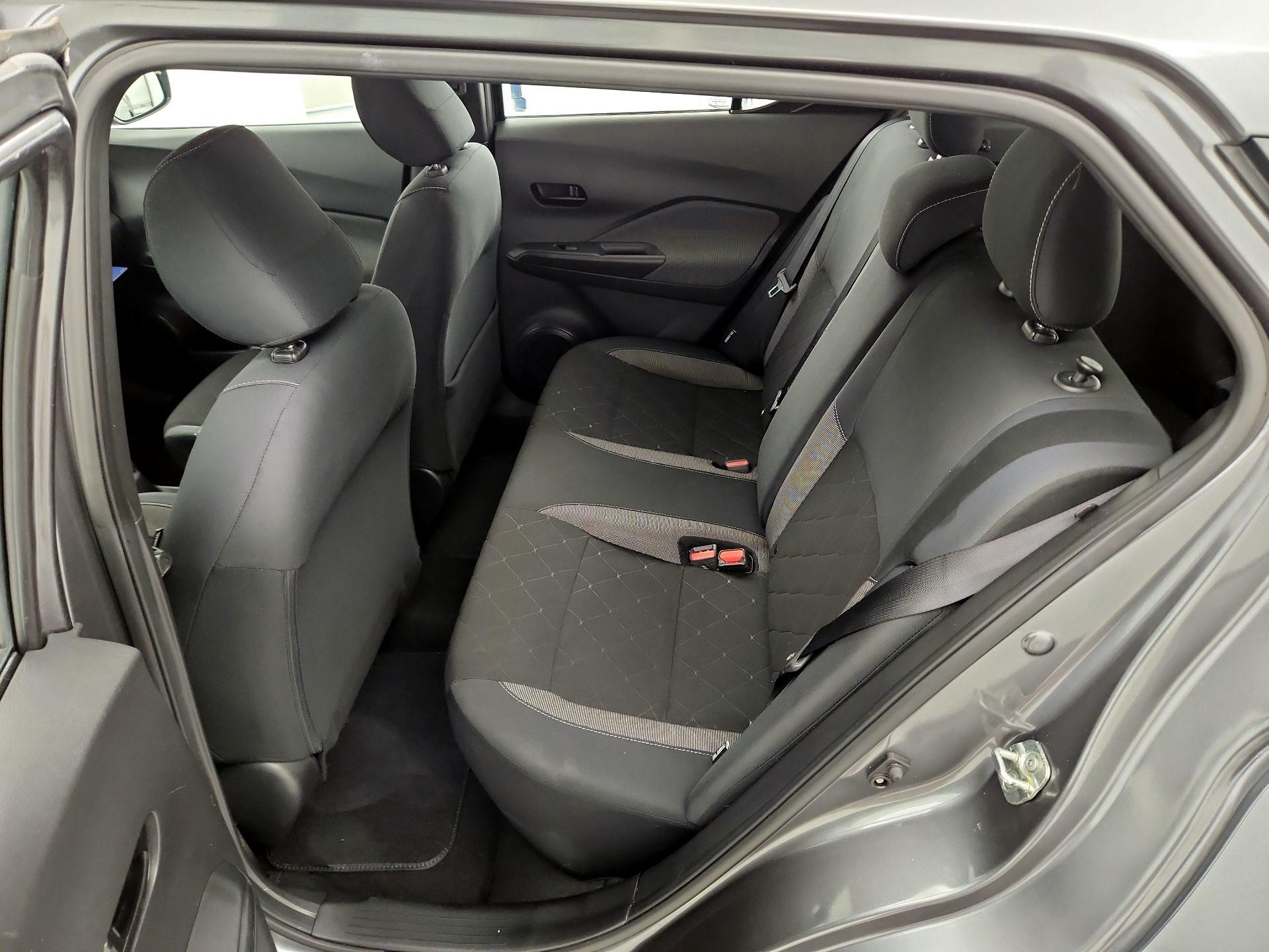 Thumbnail: 2020 Nissan Kicks - 19