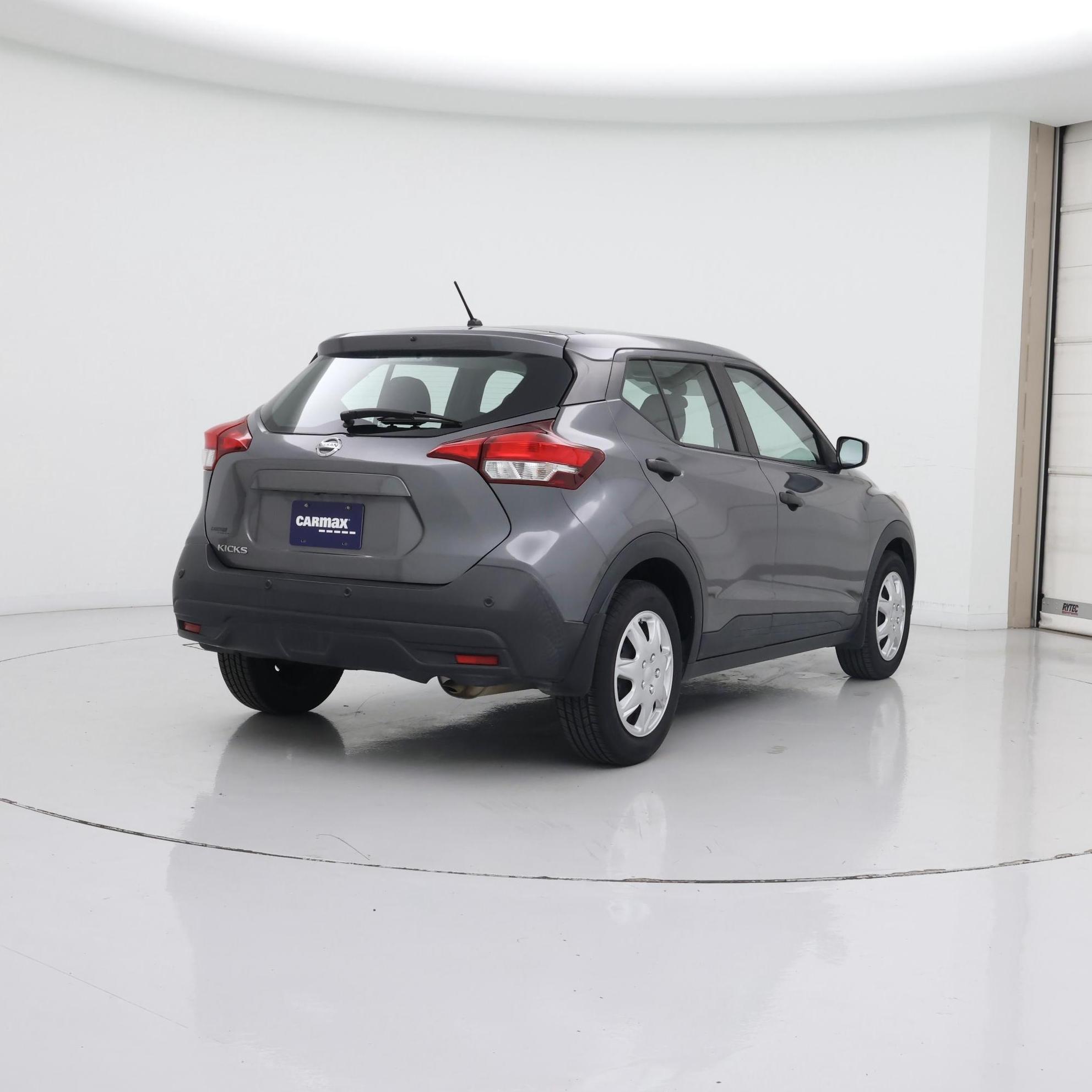 Thumbnail: 2020 Nissan Kicks - 8