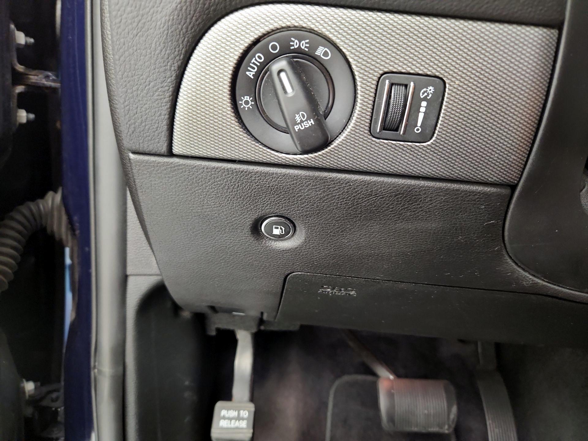 Thumbnail: 2018 Dodge Durango - 13