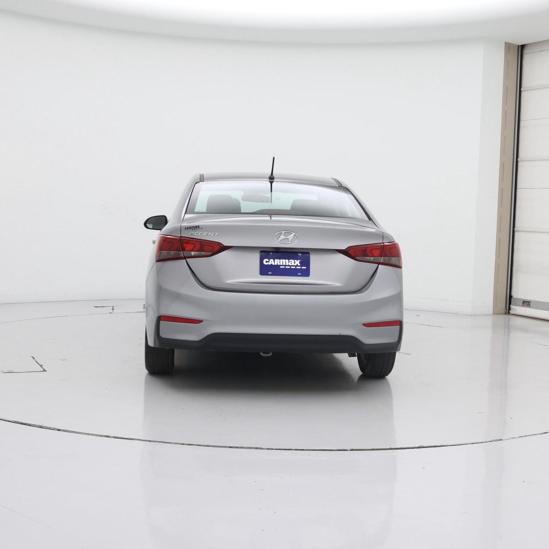 Thumbnail: 2022 Hyundai Accent - 6
