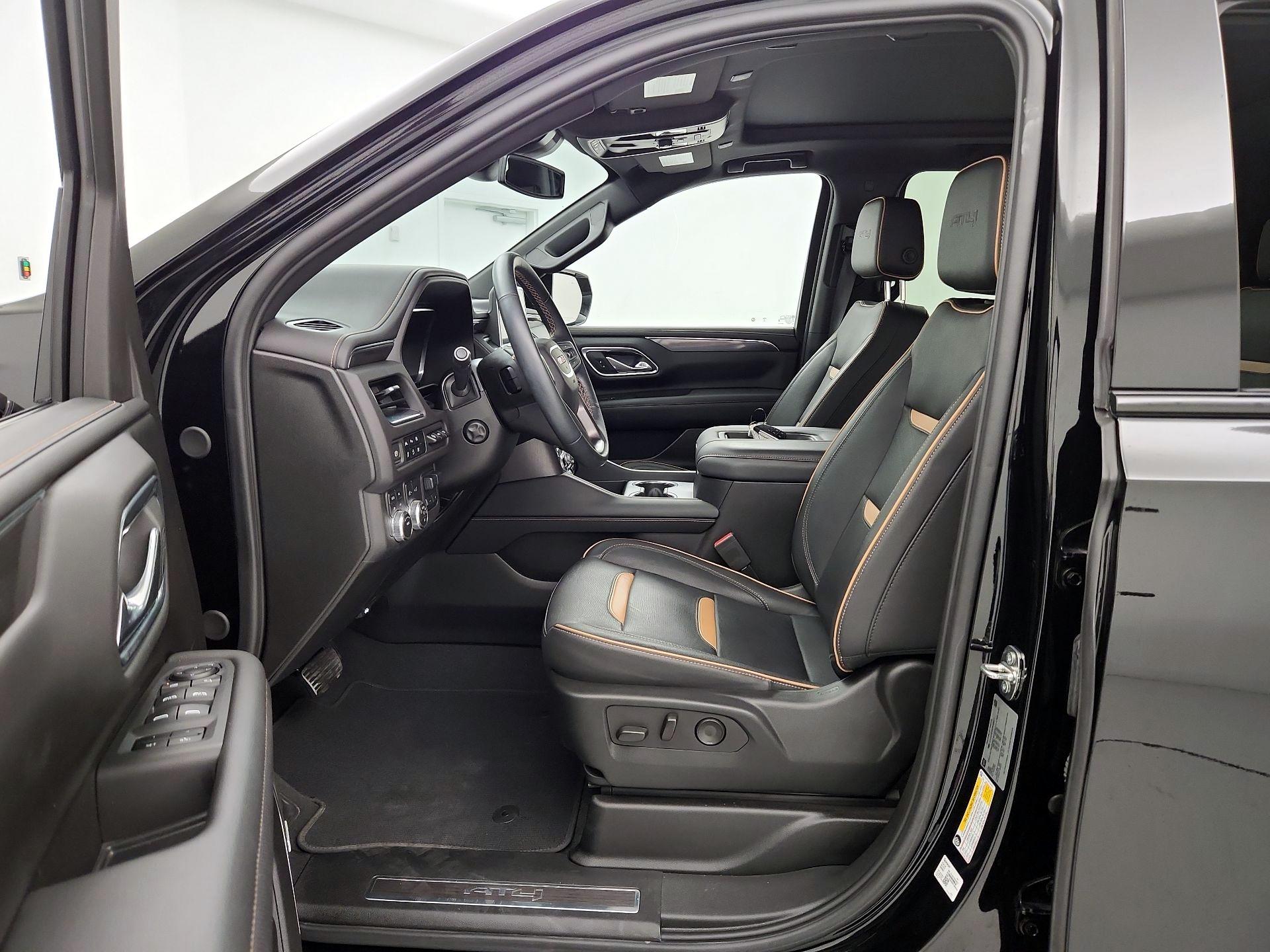 Thumbnail: 2023 GMC Yukon XL - 11