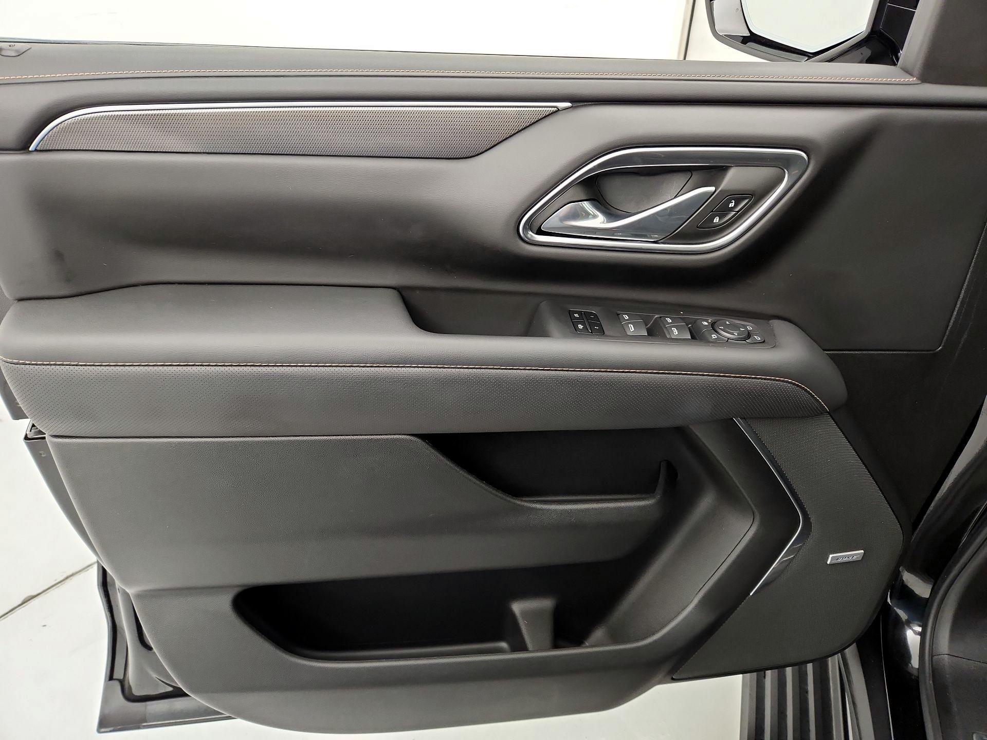 Thumbnail: 2023 GMC Yukon XL - 12