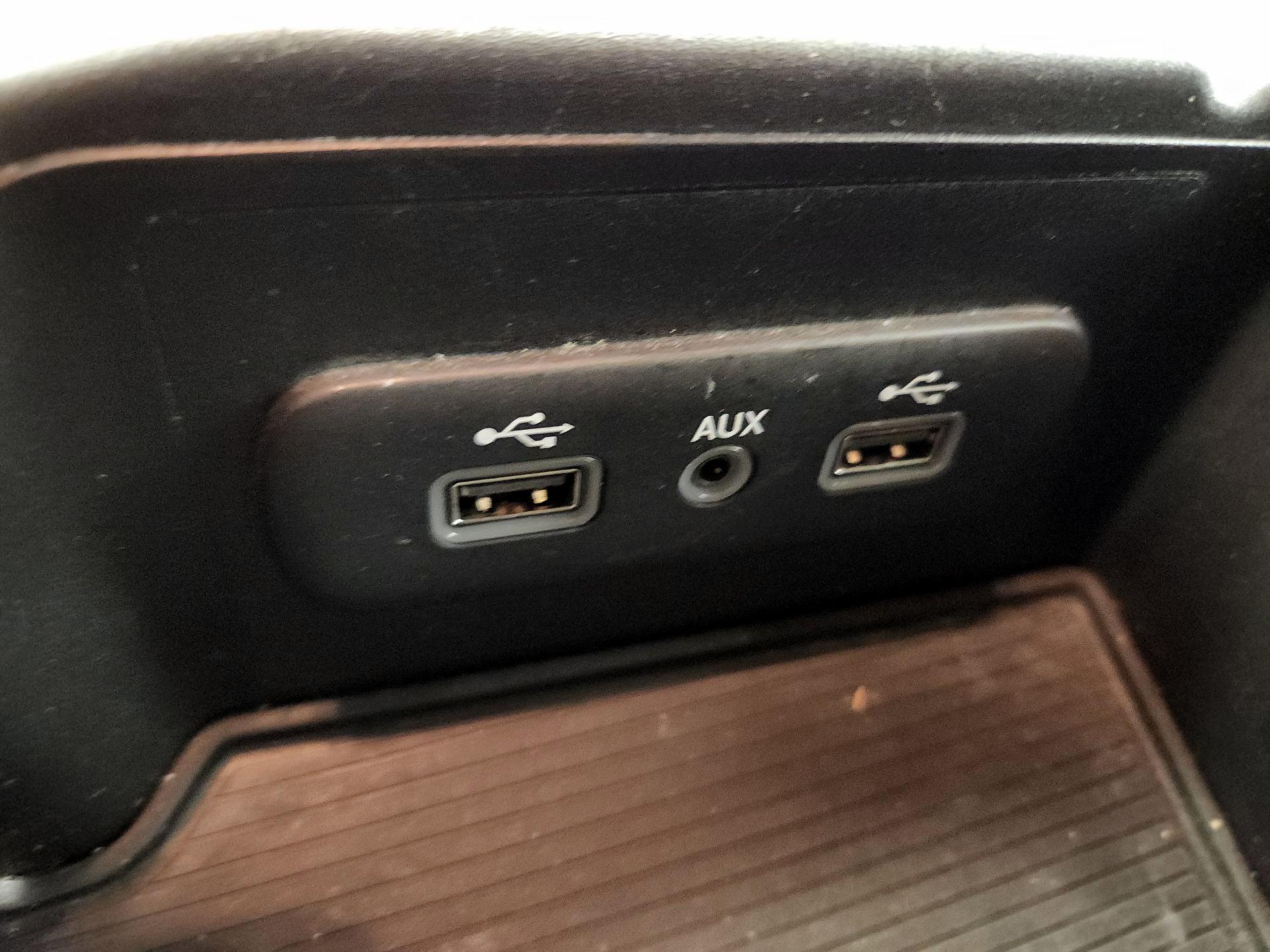 Thumbnail: 2021 RAM 1500 Classic - 18