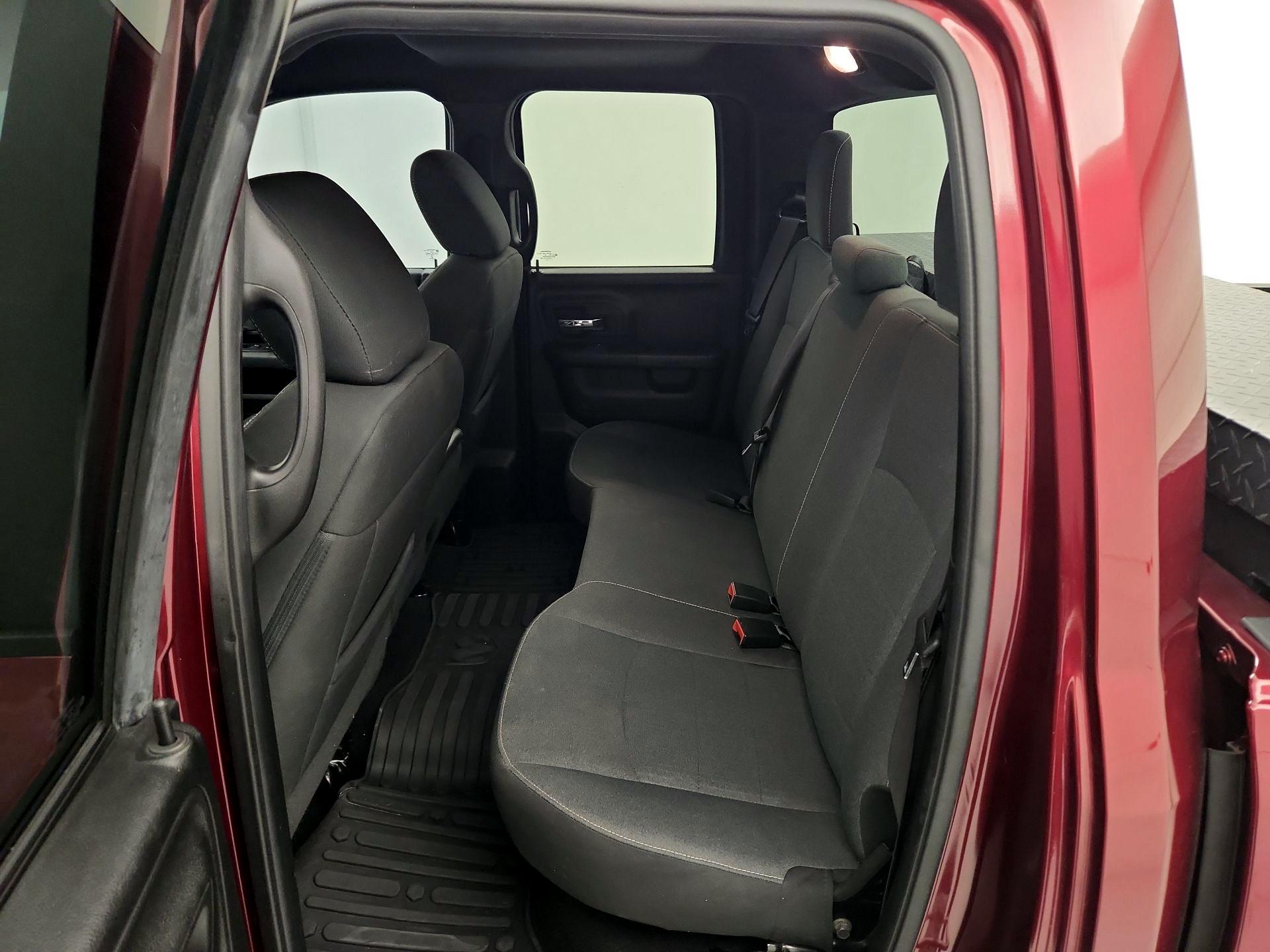 Thumbnail: 2021 RAM 1500 Classic - 19
