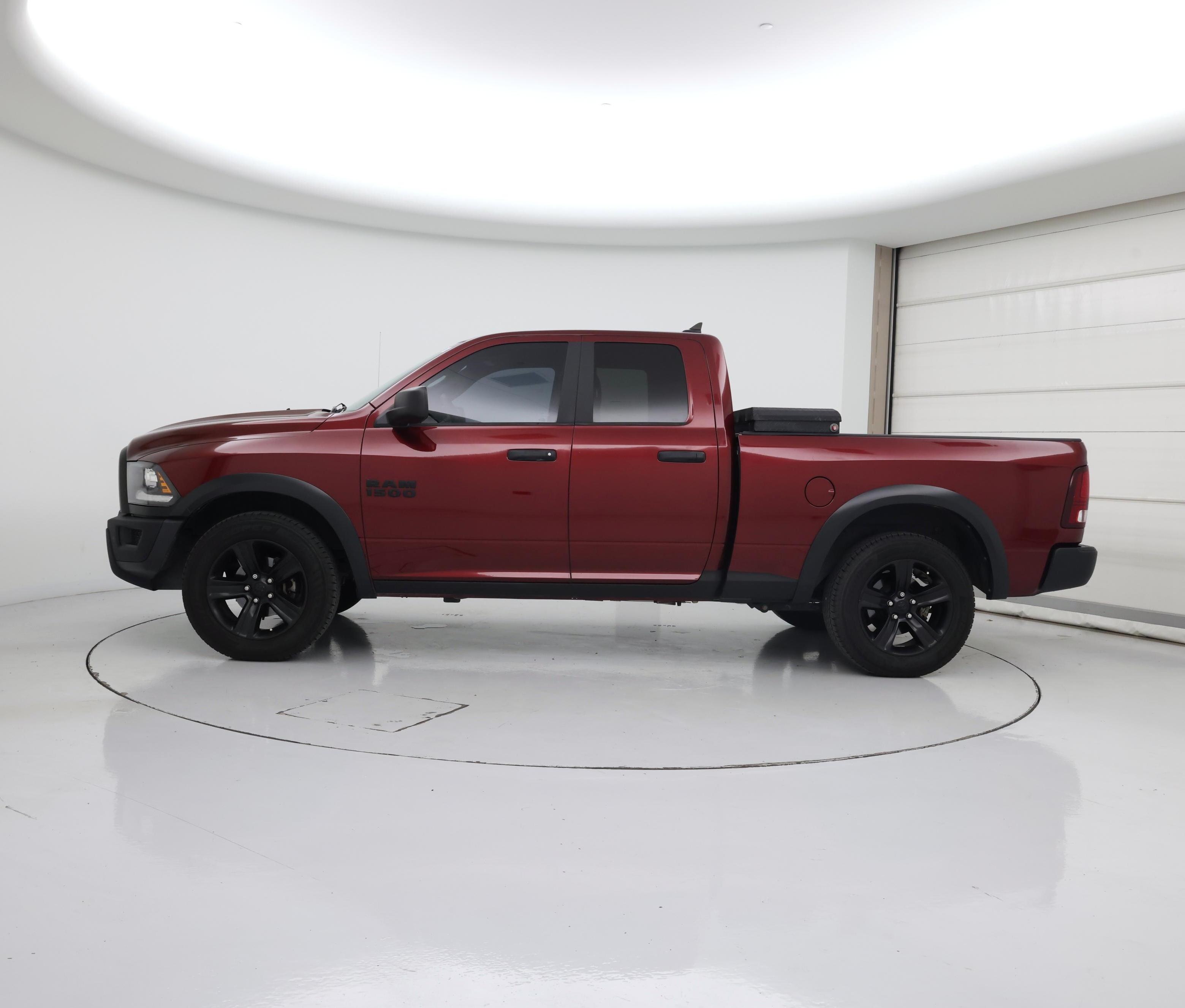 Thumbnail: 2021 RAM 1500 Classic - 3
