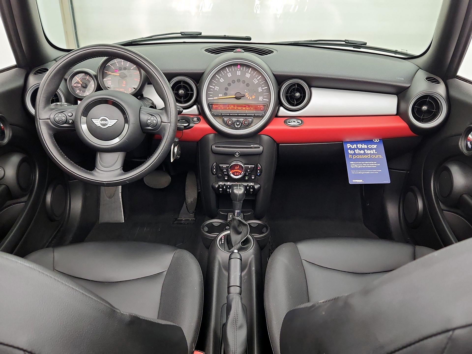 Thumbnail: 2015 MINI Cooper - 9