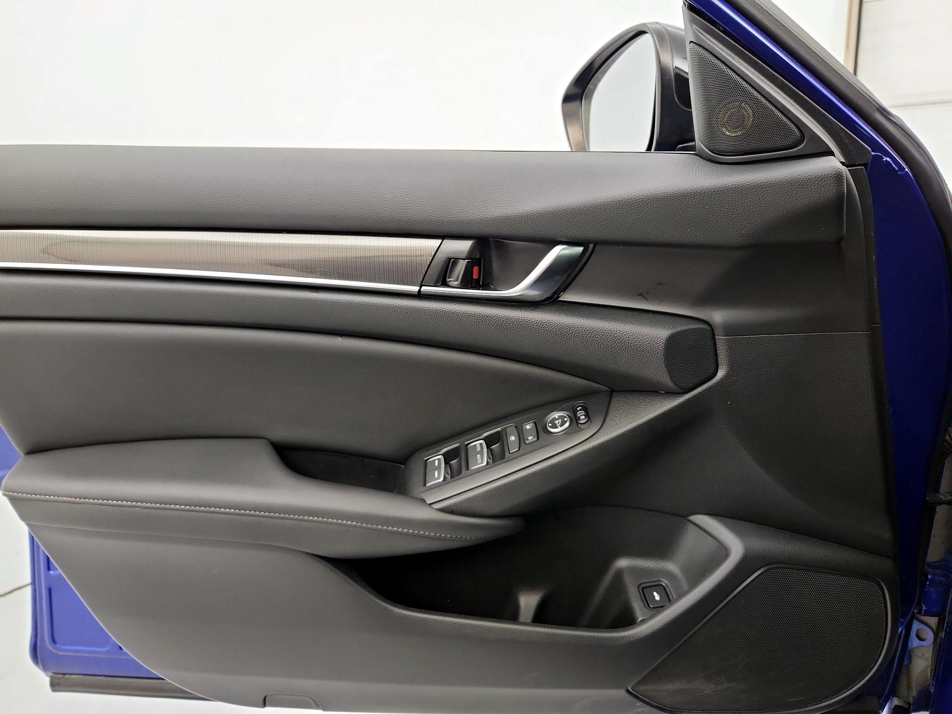 Thumbnail: 2021 Honda Accord - 12